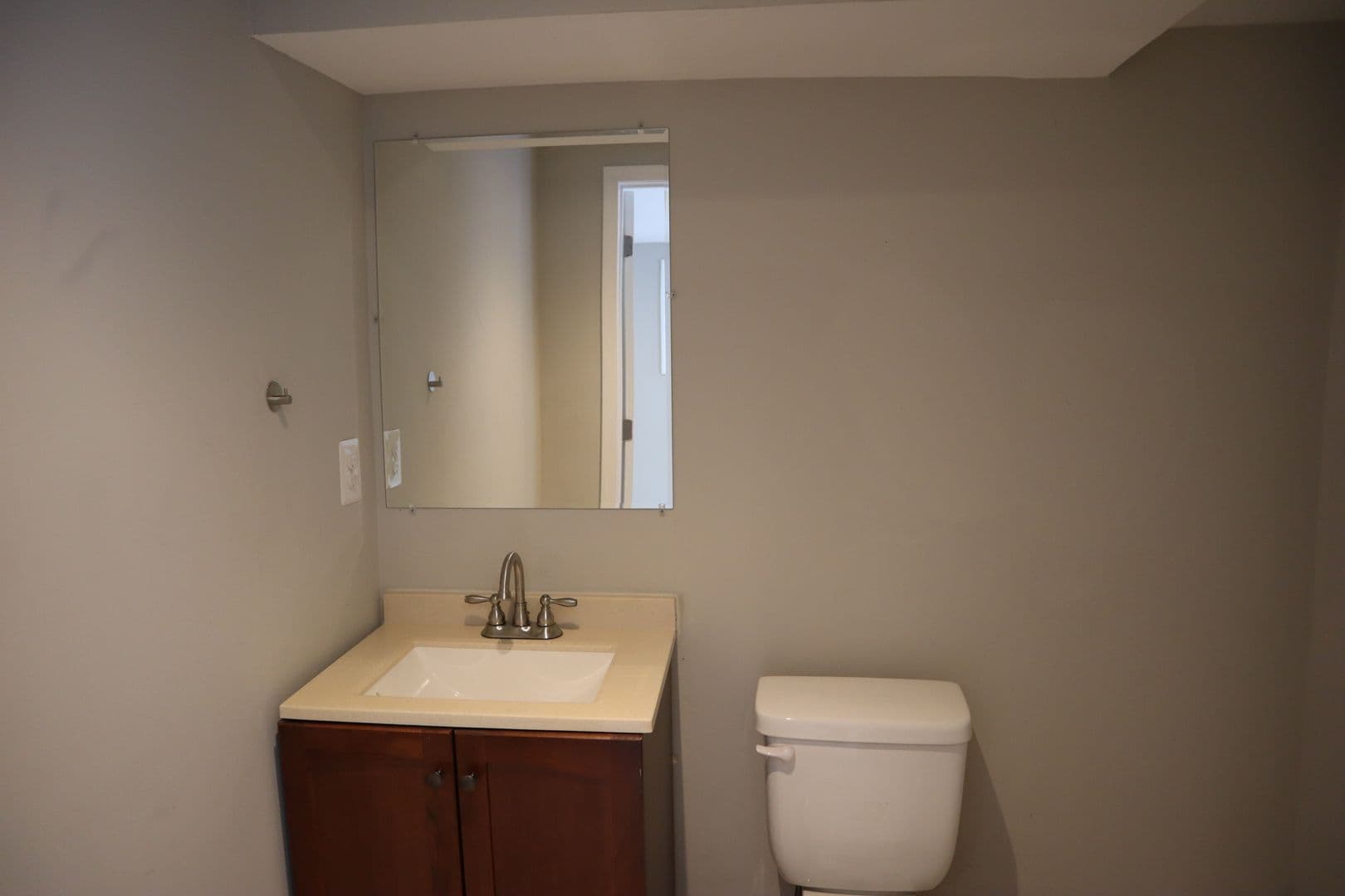 Baltimore Apartment: 2206 N Charles St