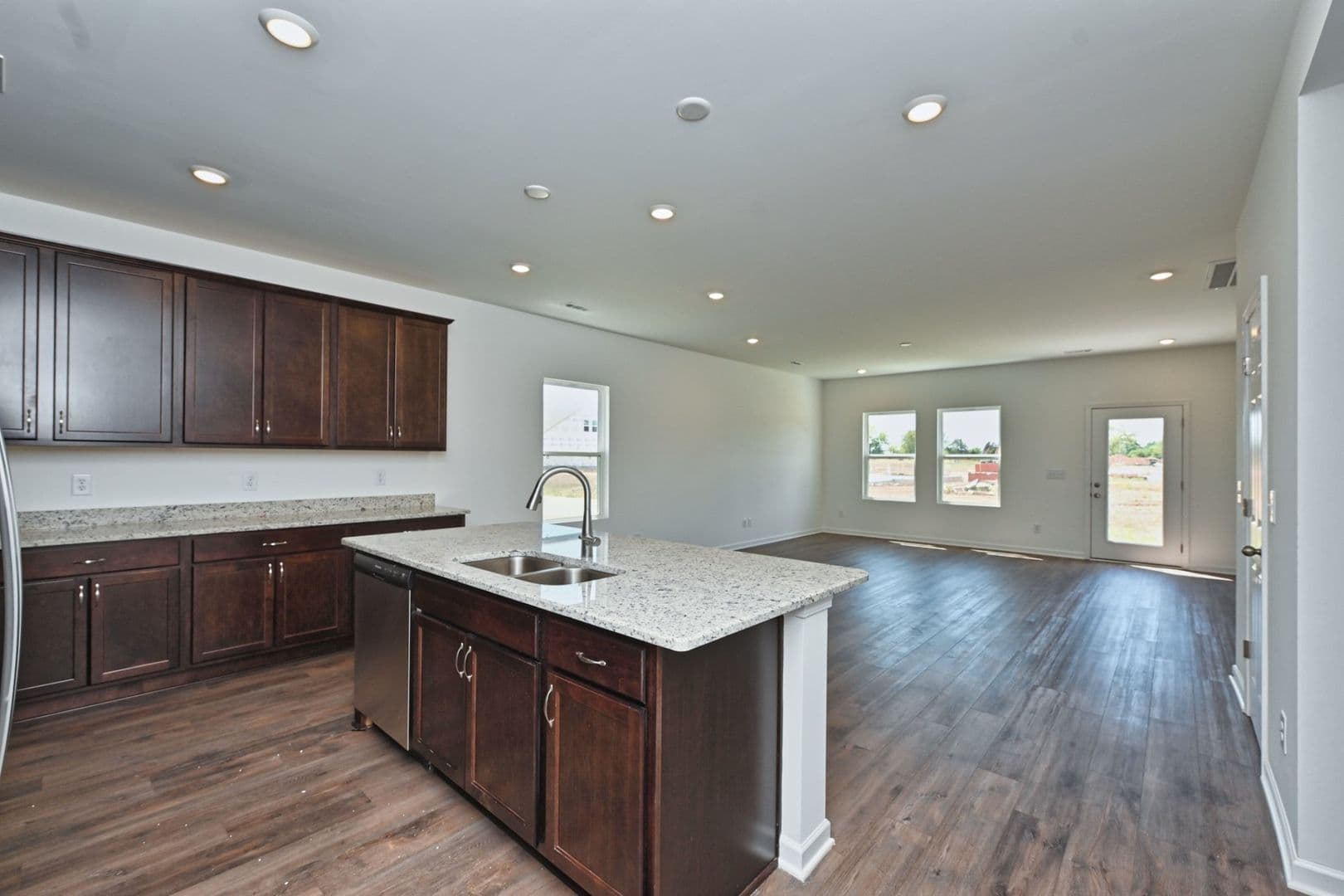 Murfreesboro House: 5005 Dan Howland Dr