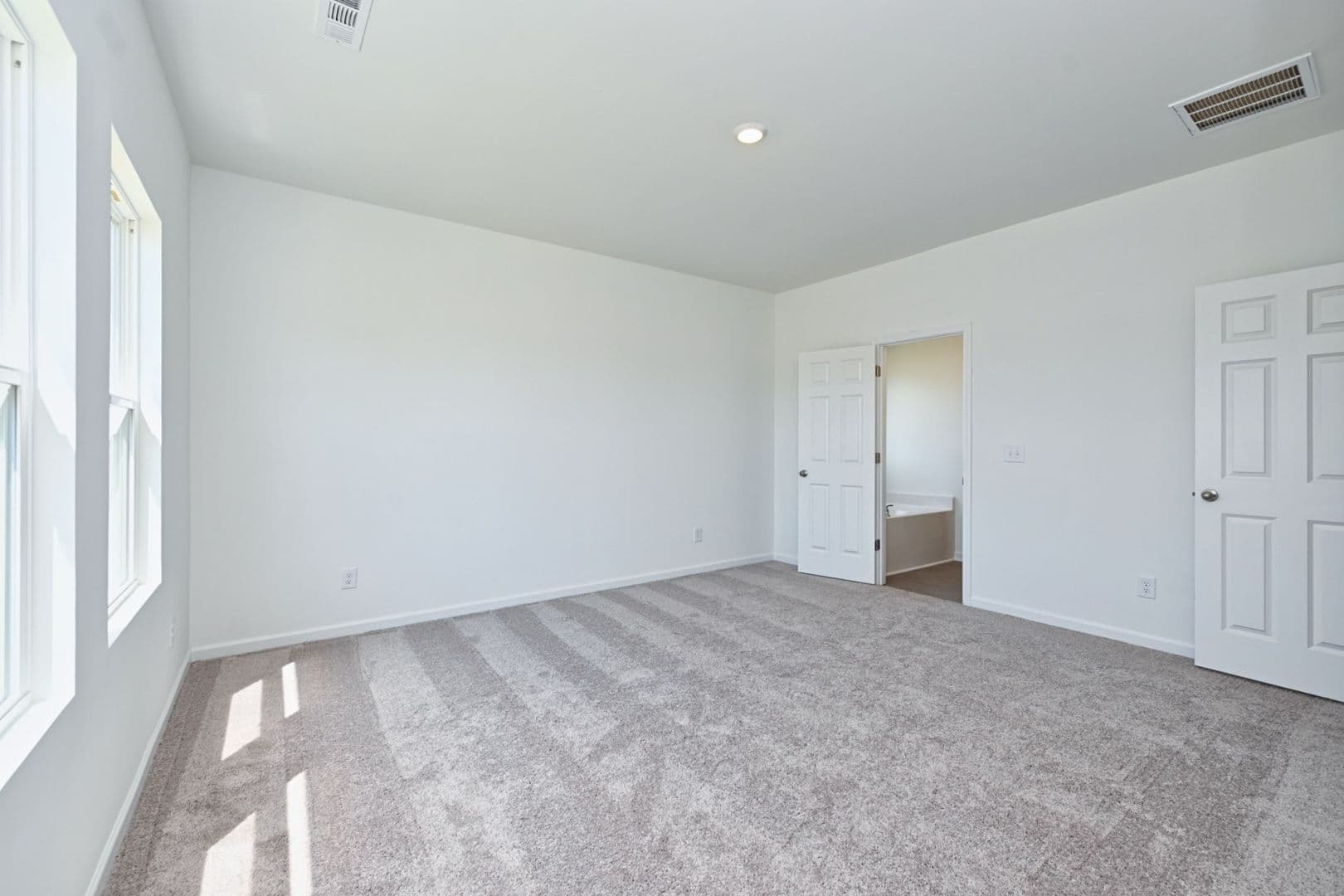 Murfreesboro House: 5005 Dan Howland Dr