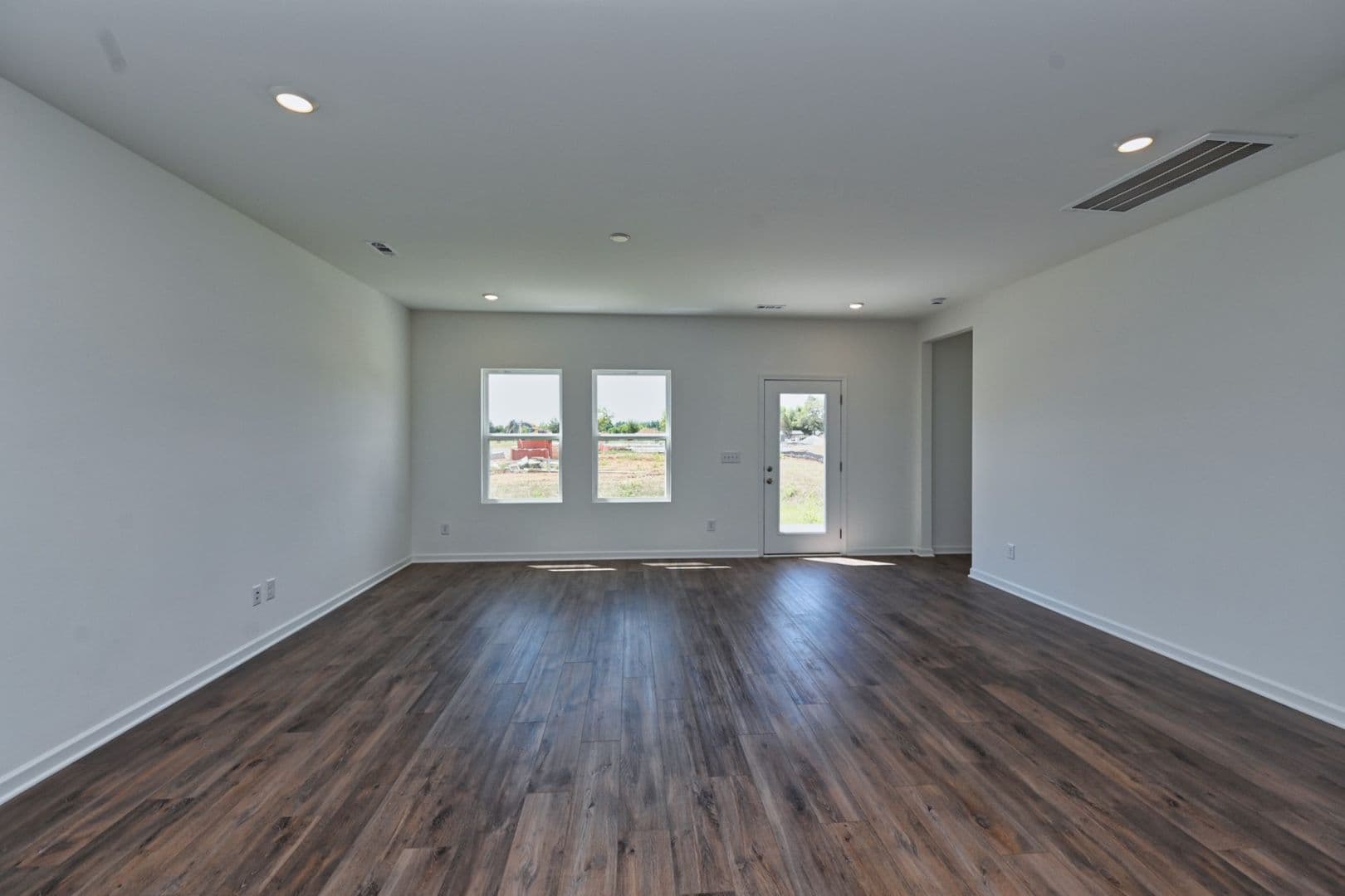 Murfreesboro House: 5005 Dan Howland Dr