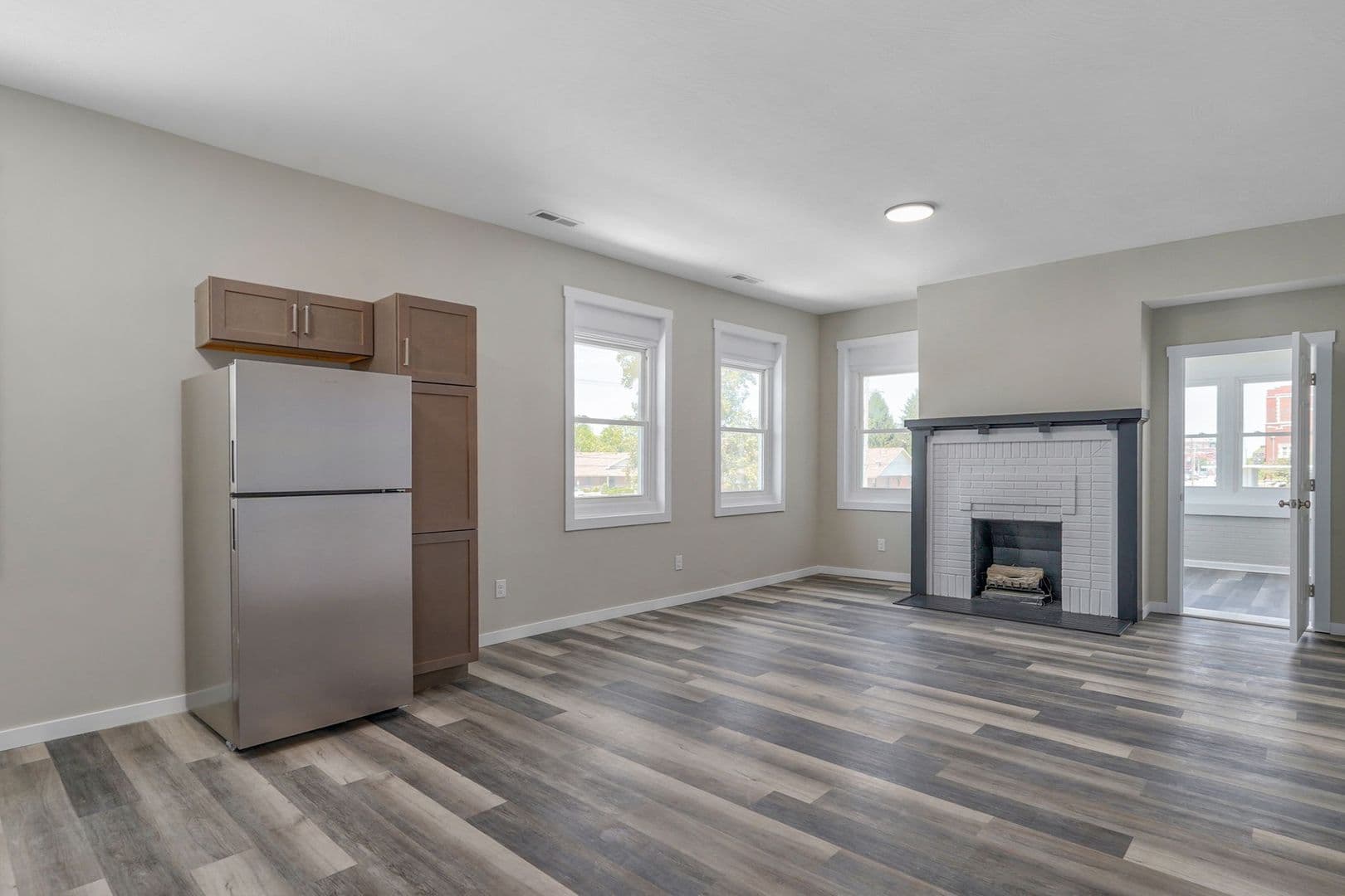 Springfield House: 650 S Jefferson Ave Unit A