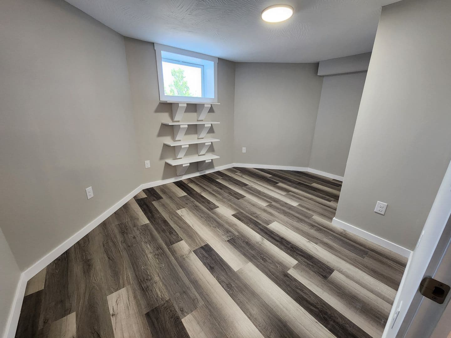 Springfield House: 650 S Jefferson Ave Unit C