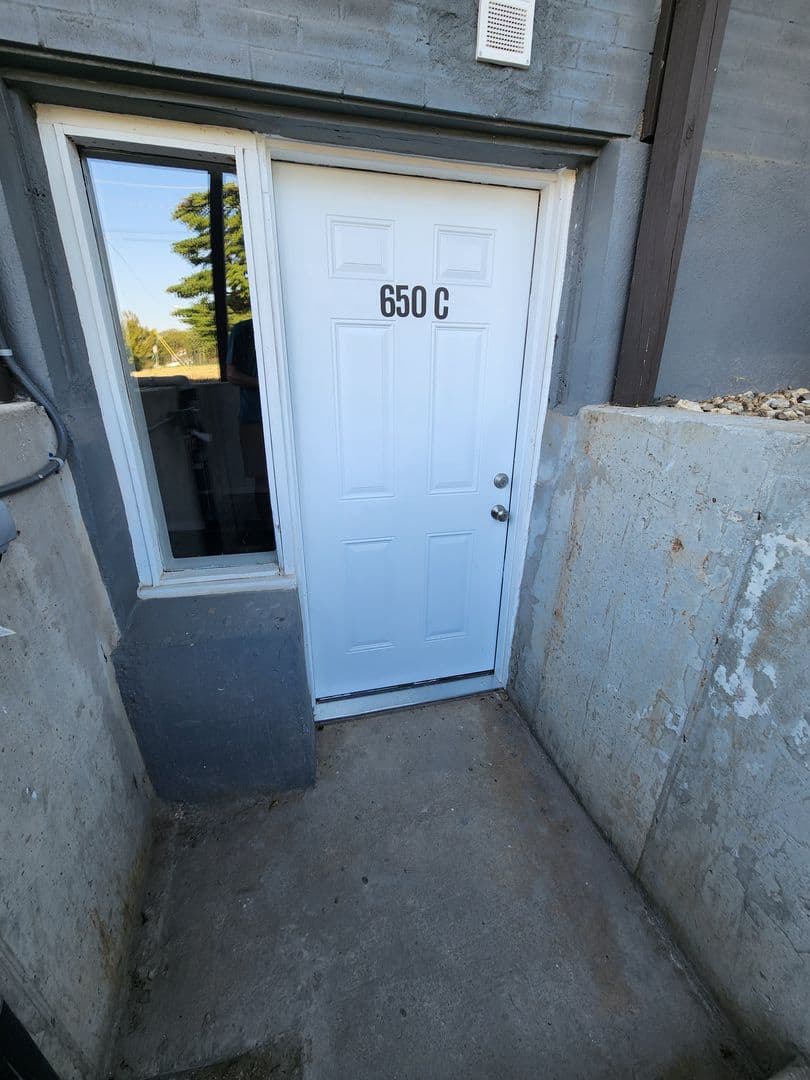 Springfield House: 650 S Jefferson Ave Unit C