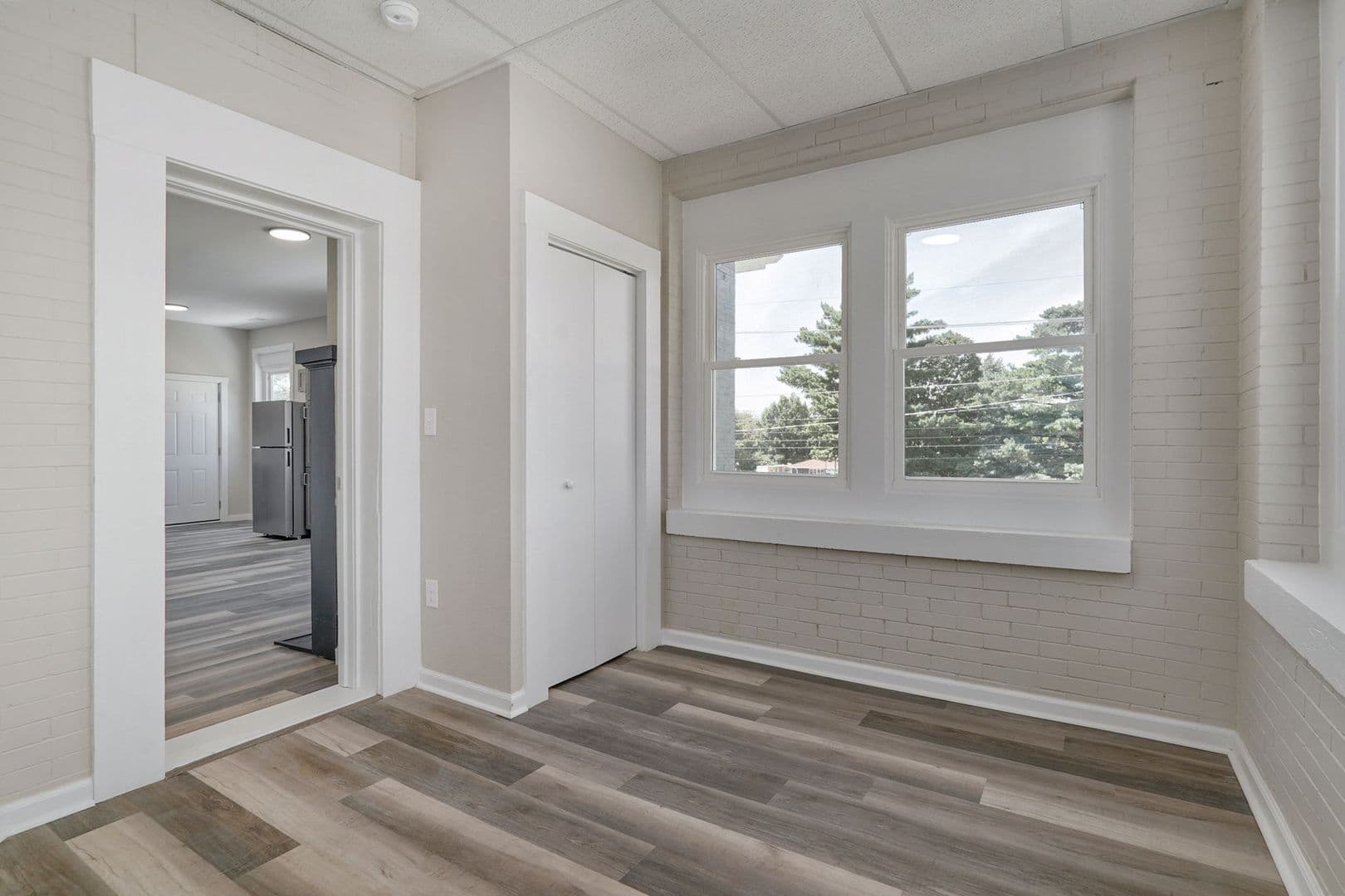 Springfield House: 650 S Jefferson Ave Unit A