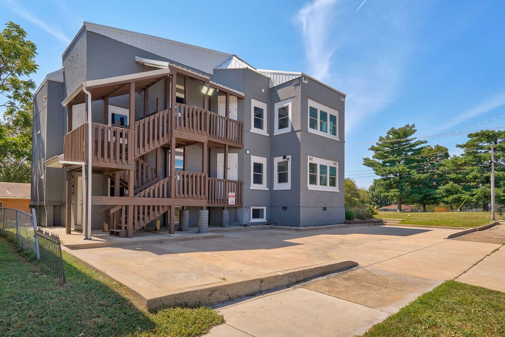 Springfield House: 650 S Jefferson Ave Unit C