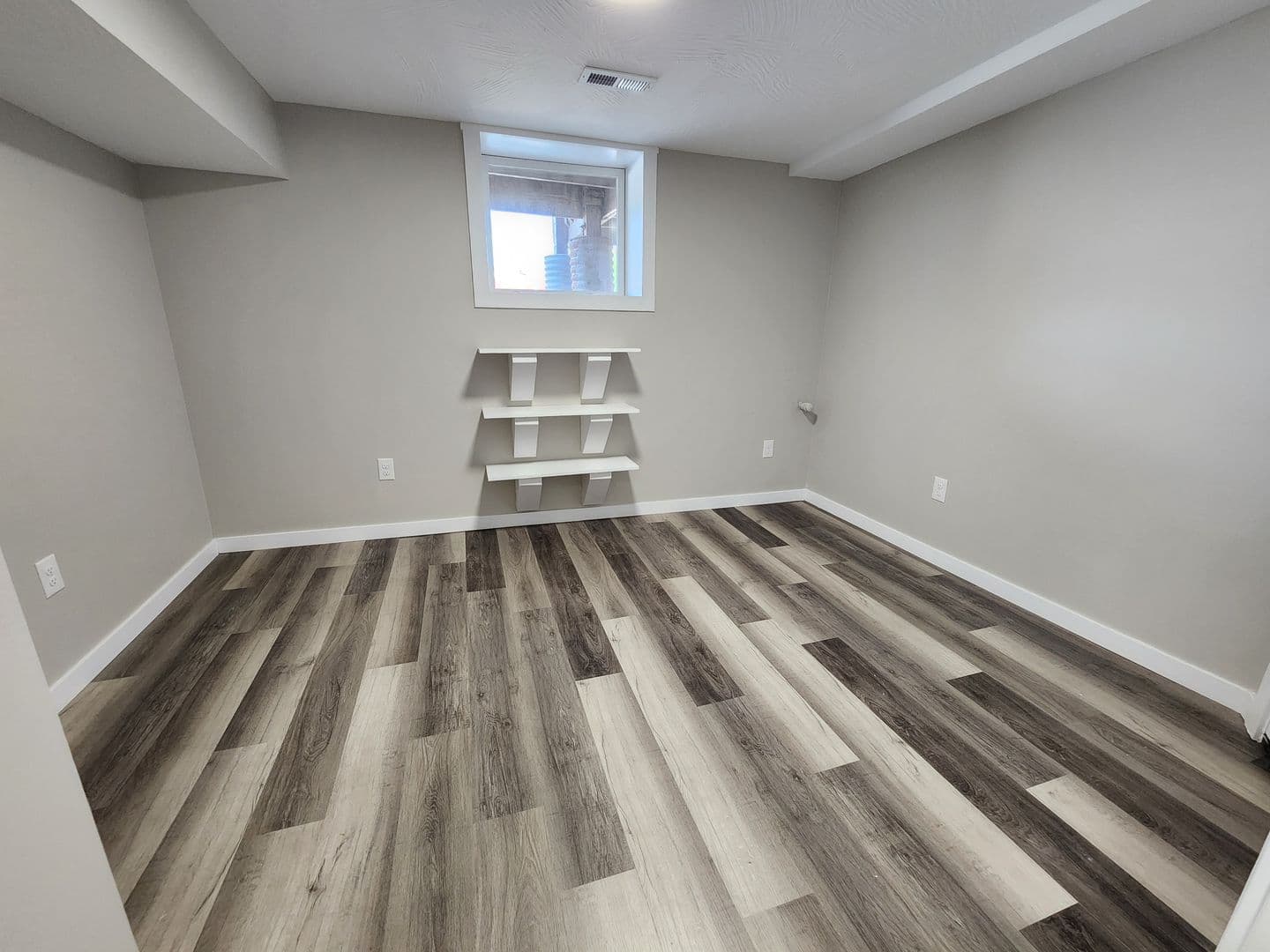 Springfield House: 650 S Jefferson Ave Unit C