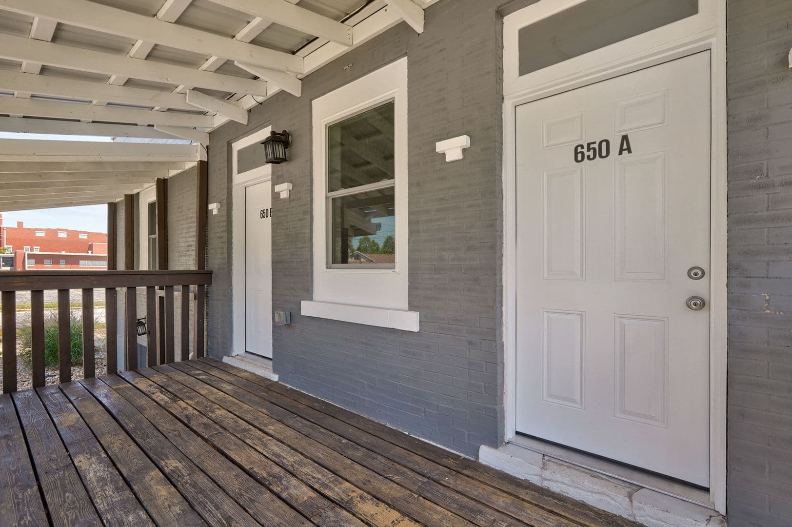 Springfield House: 650 S Jefferson Ave Unit B