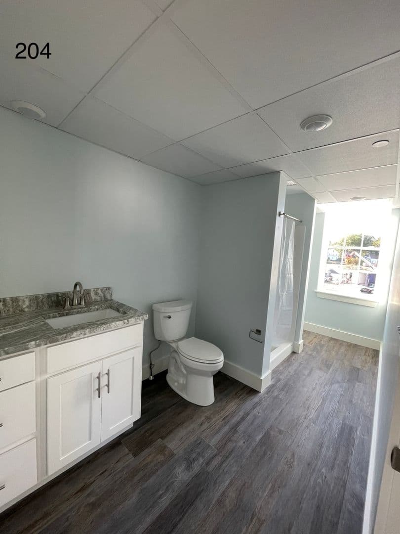 Berwick Apartment: 8 Main St