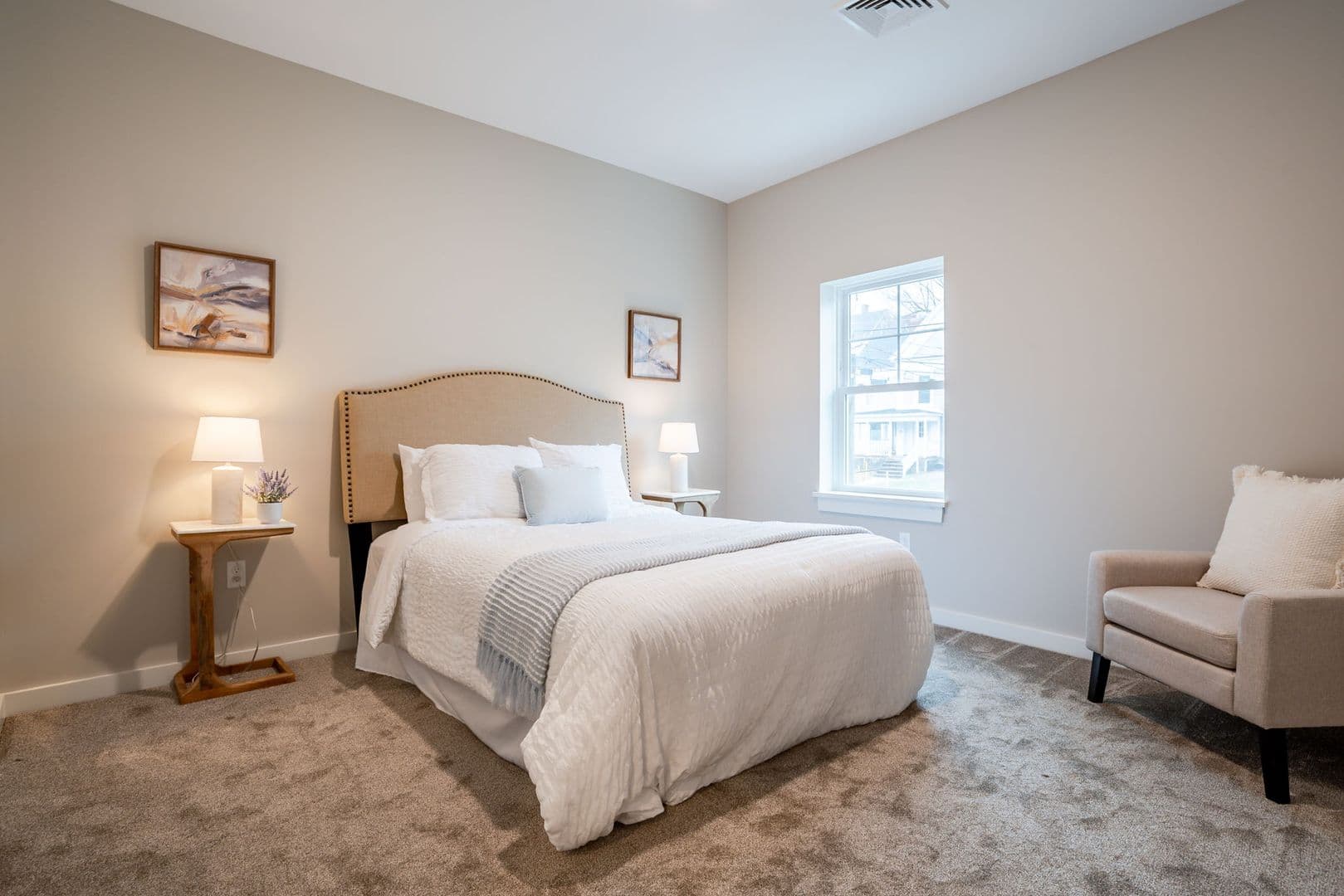 Auburn Apartment: 186 Main Street