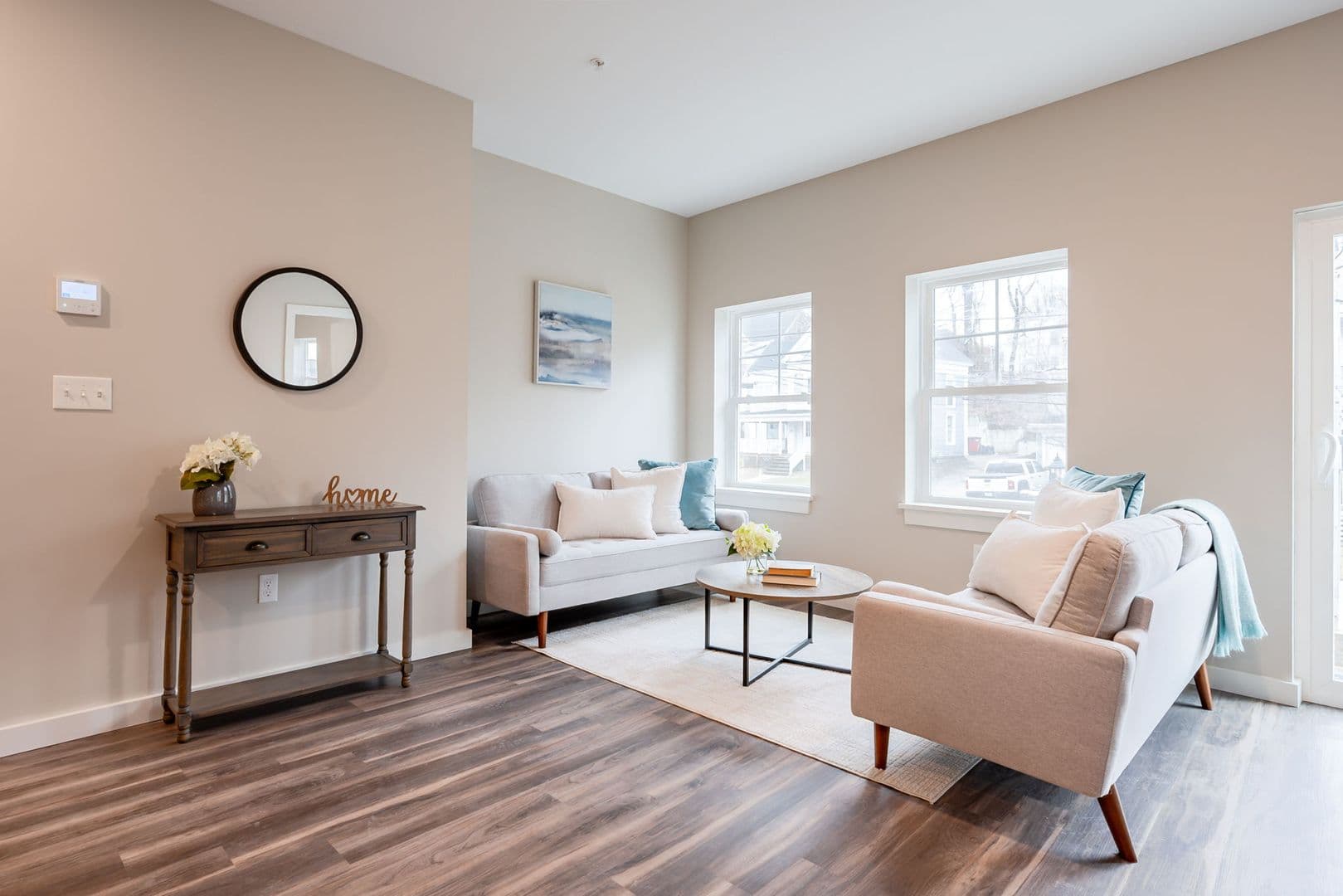 Auburn Apartment: 186 Main Street