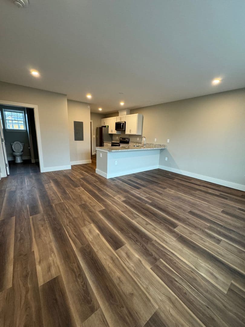 Berwick Apartment: 3 School Street