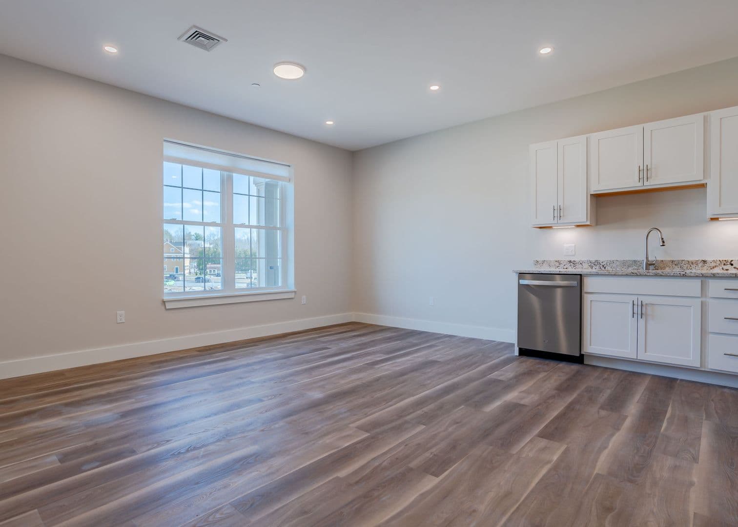 Berwick Apartment: 16 Sullivan Street