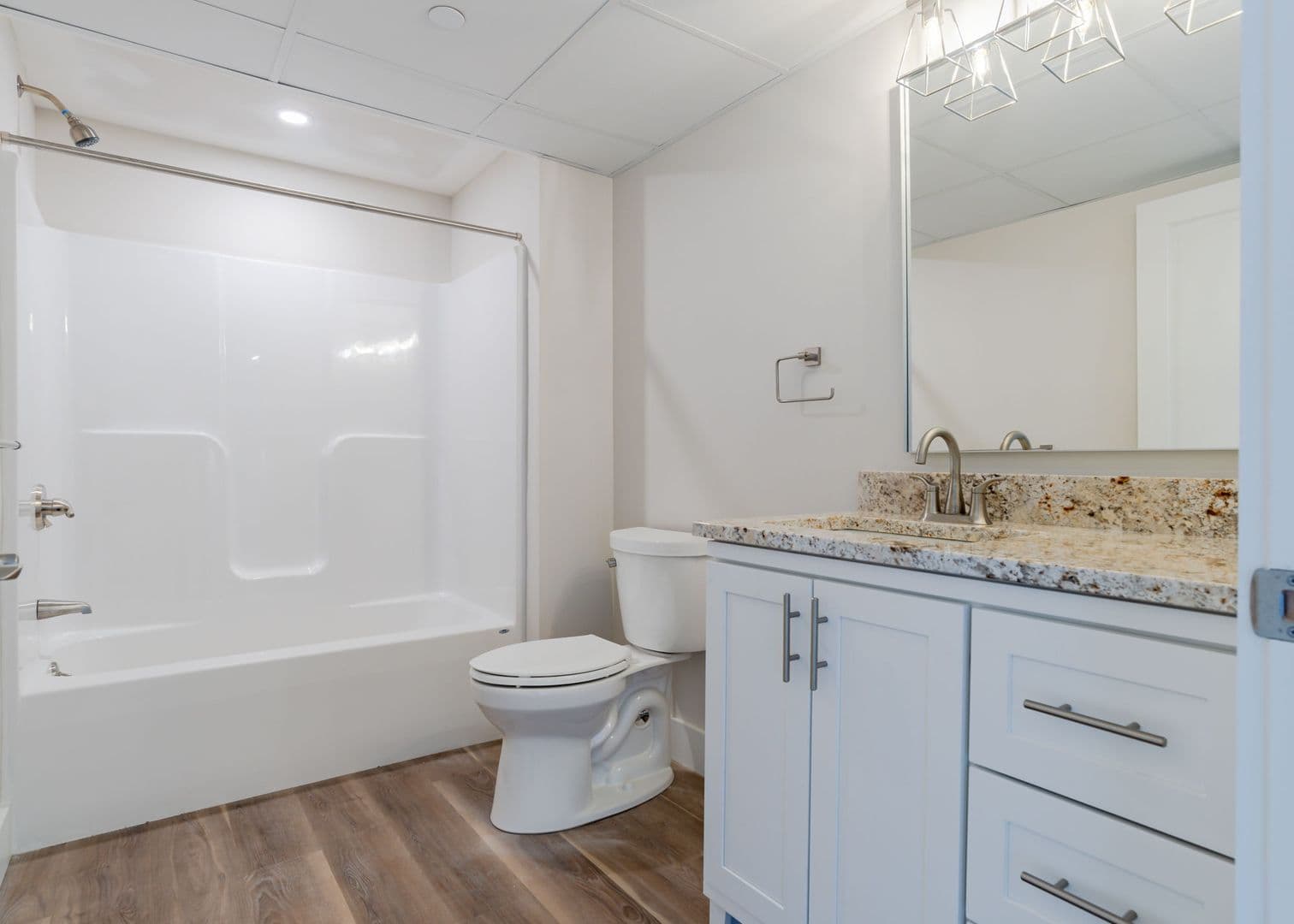 Berwick Apartment: 16 Sullivan Street