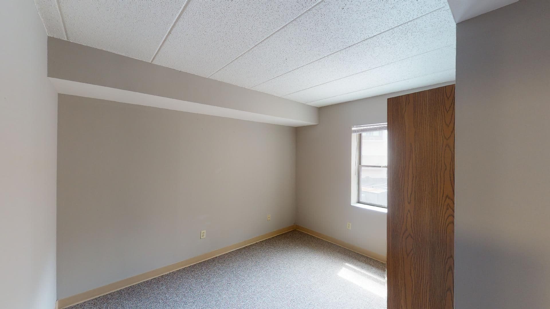 Madison Apartment: 515 State Street