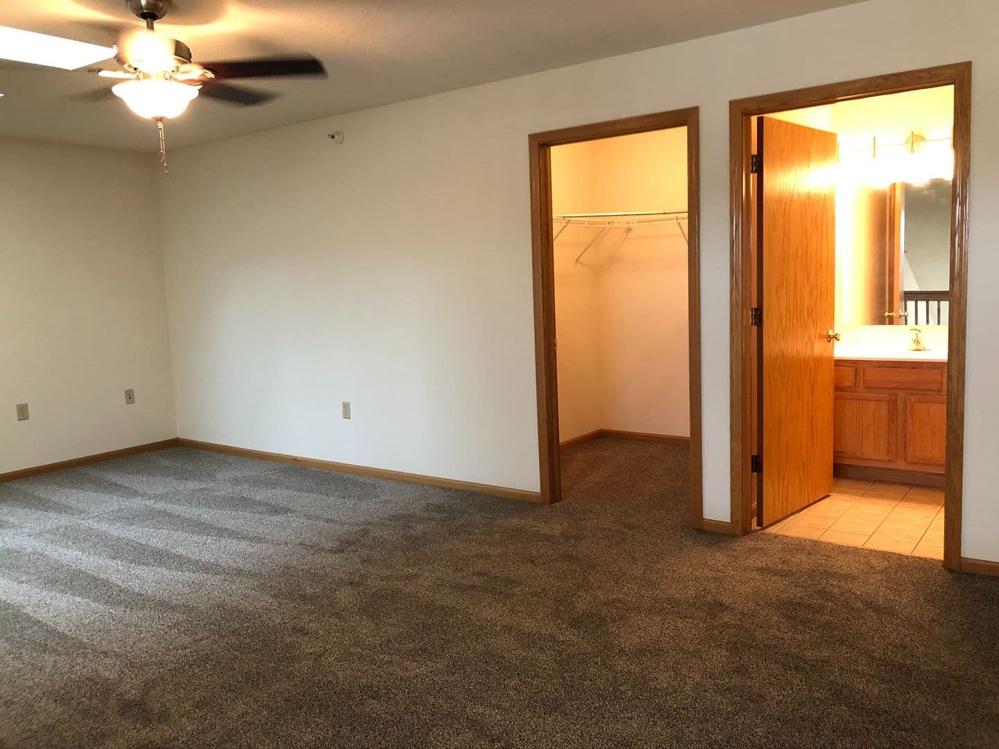 Madison Apartment: 8002 Starr Grass Drive