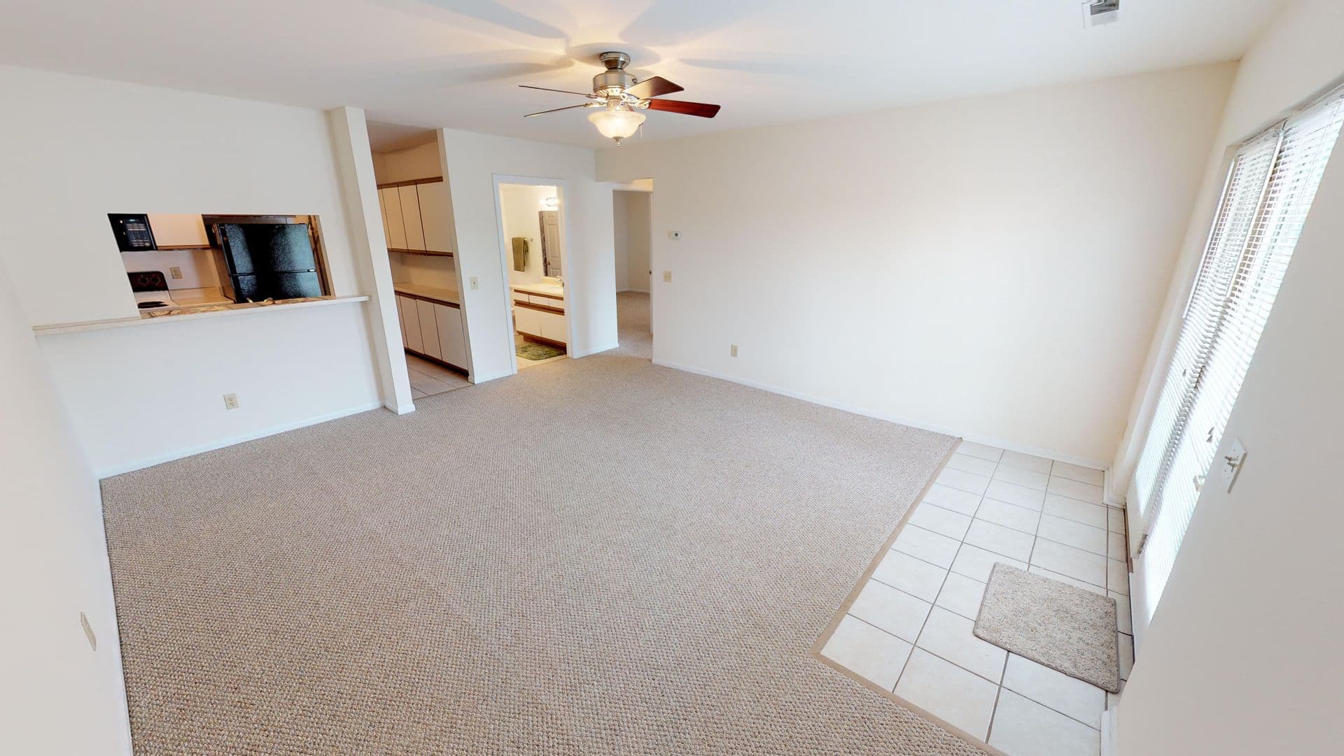 Madison Apartment: 2105-2165 Muir Field Rd