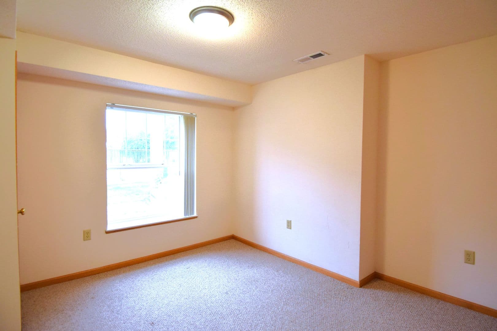 Madison Apartment: 8002 Starr Grass Drive