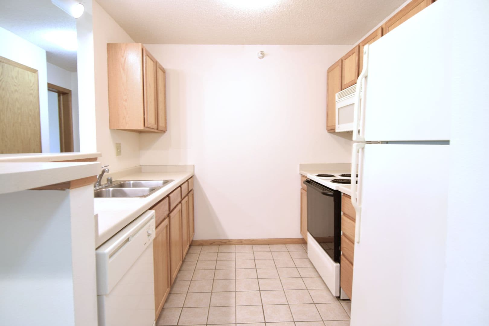 Madison Apartment: 8002 Starr Grass Drive