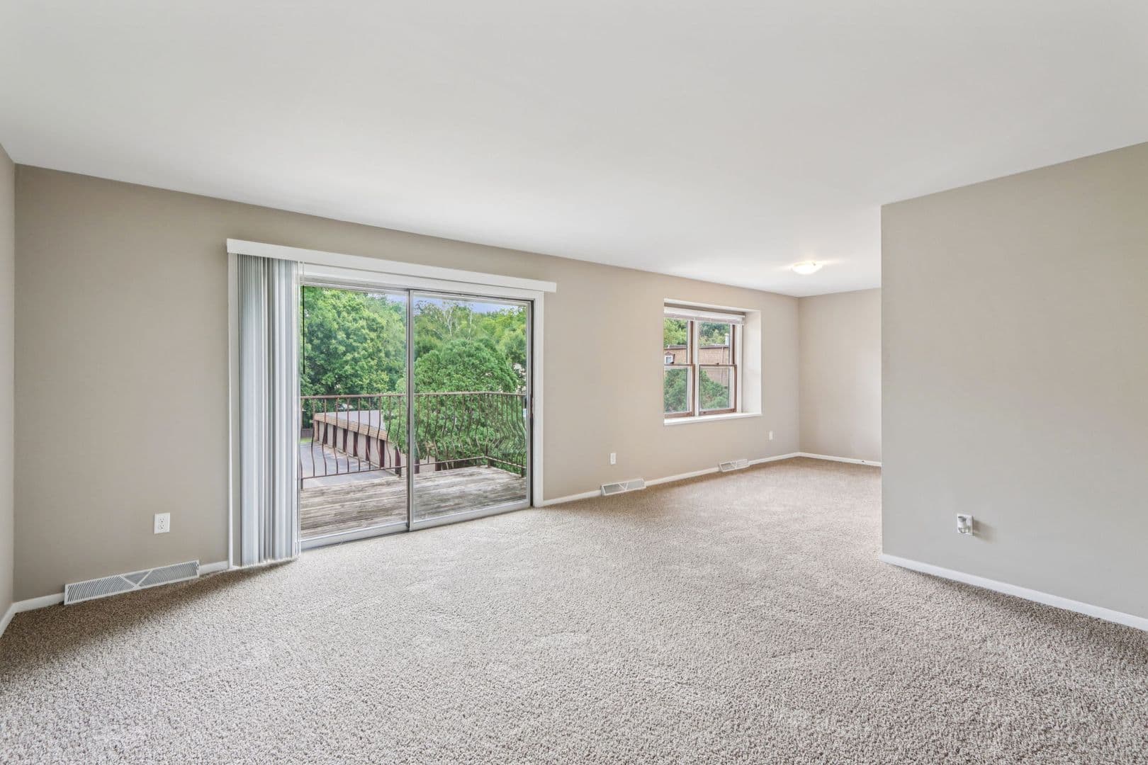 Madison Apartment: 3205 Stevens Street