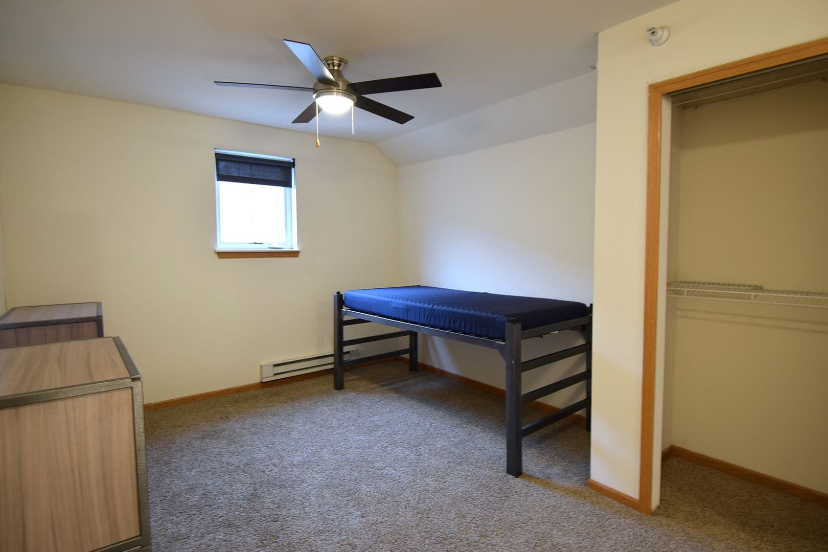Madison Apartment: 2 Gerry Court