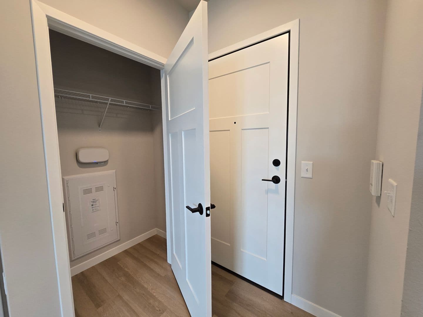 Madison Apartment: 8421 Mansion Hill Avenue