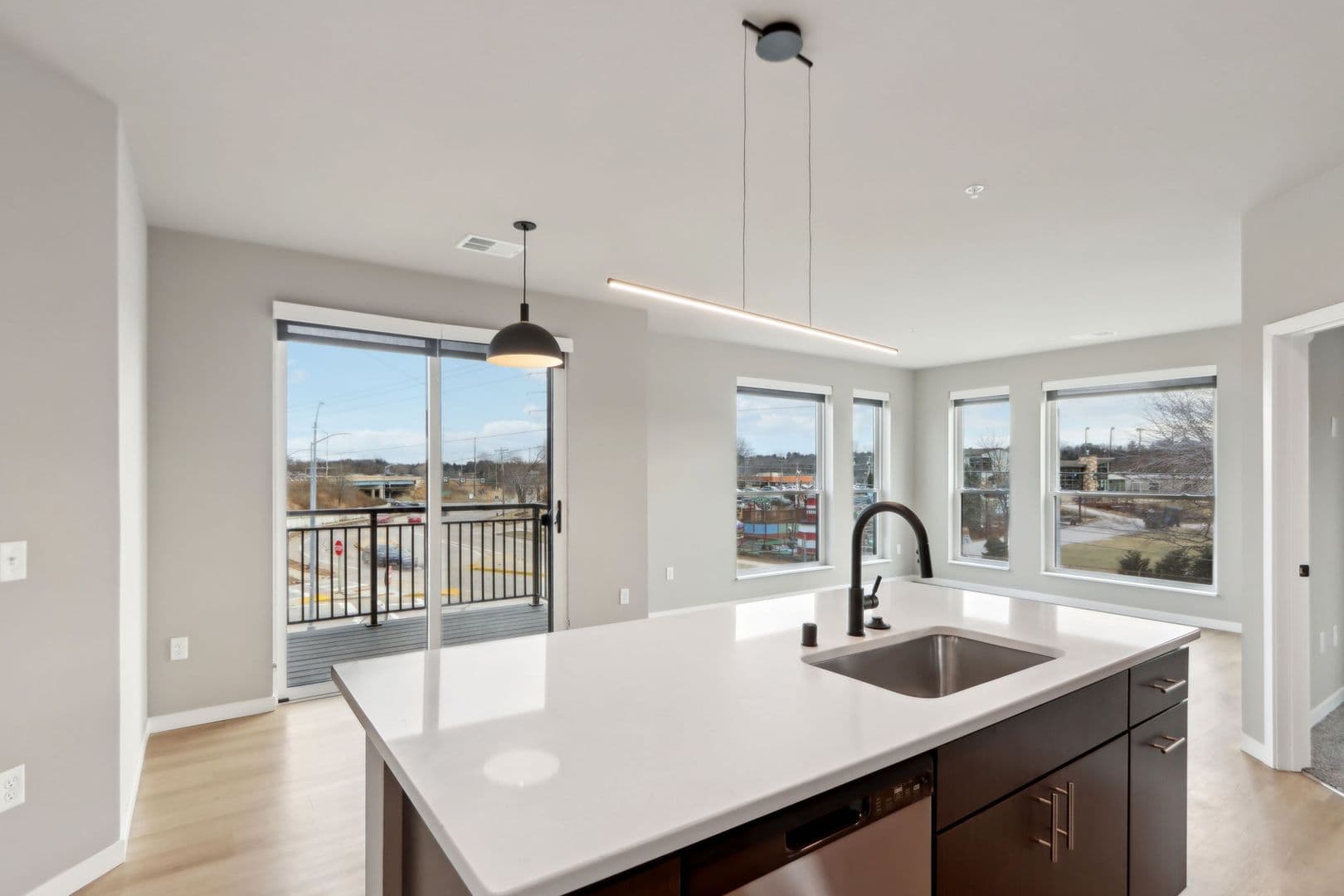 Madison Apartment: 5604 Schroeder Rd