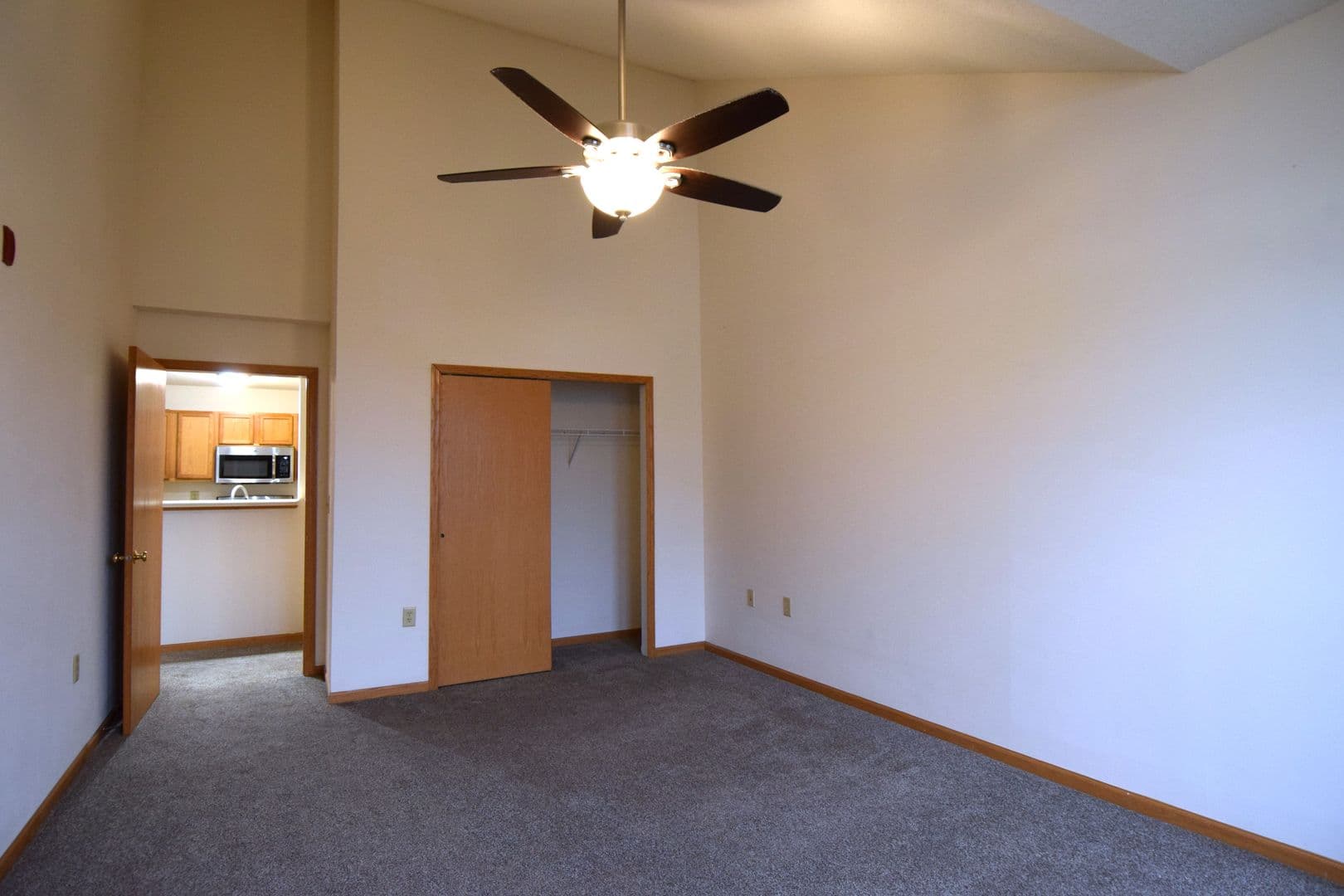 Madison Apartment: 8002 Starr Grass Drive