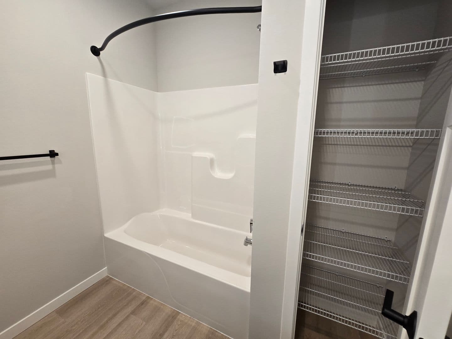 Madison Apartment: 8421 Mansion Hill Avenue
