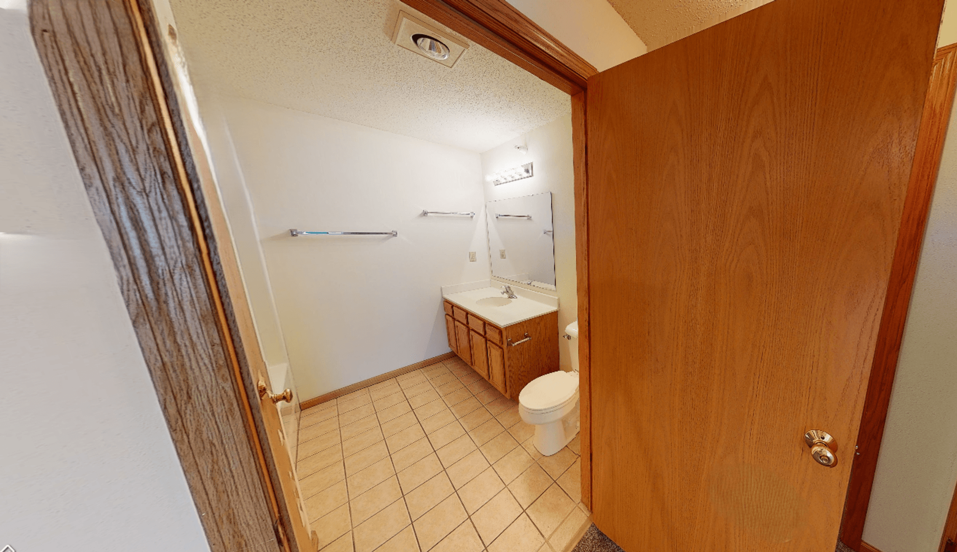 Madison Apartment: 8002 Starr Grass Drive