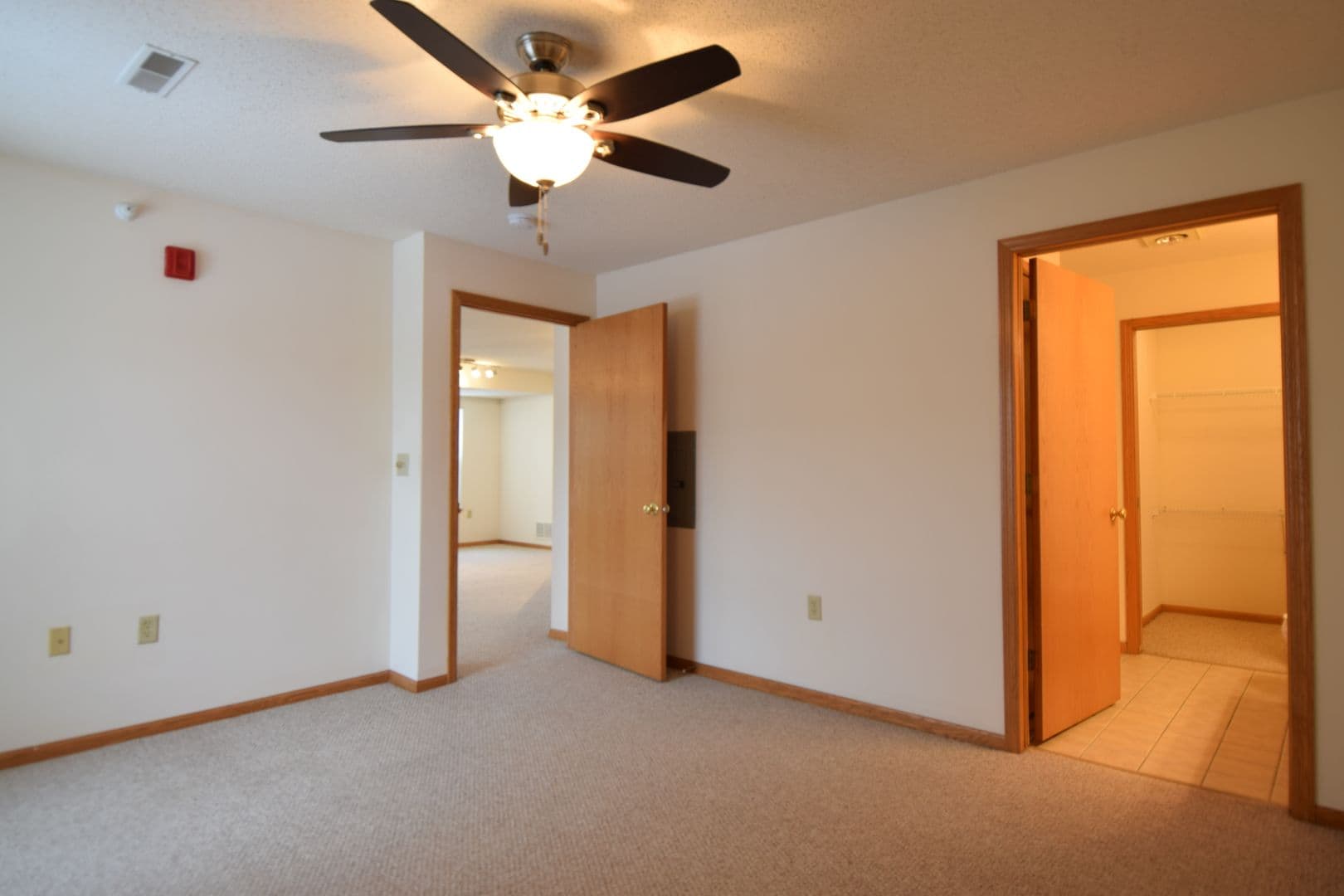 Madison Apartment: 8002 Starr Grass Drive