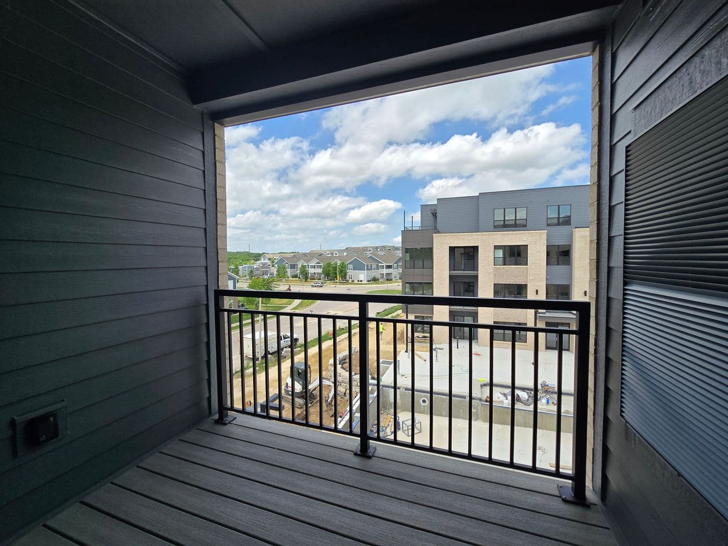 Madison Apartment: 8421 Mansion Hill Avenue