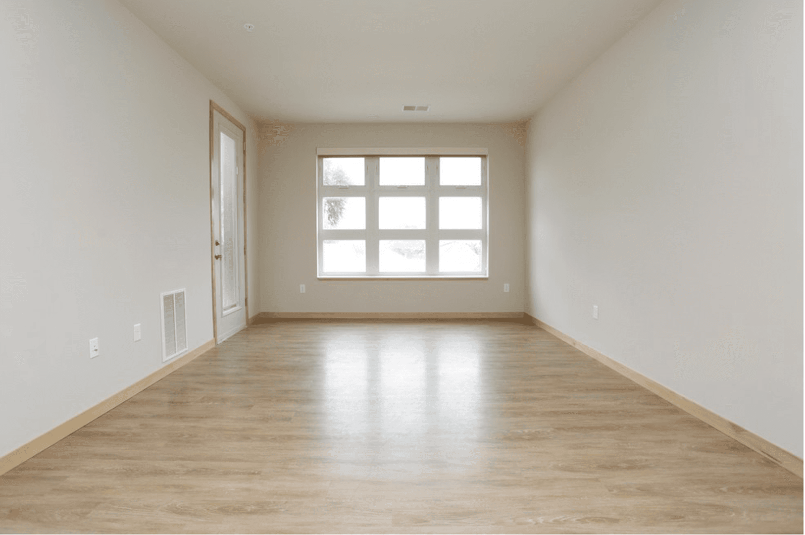 Madison Apartment: 902 Drake Street