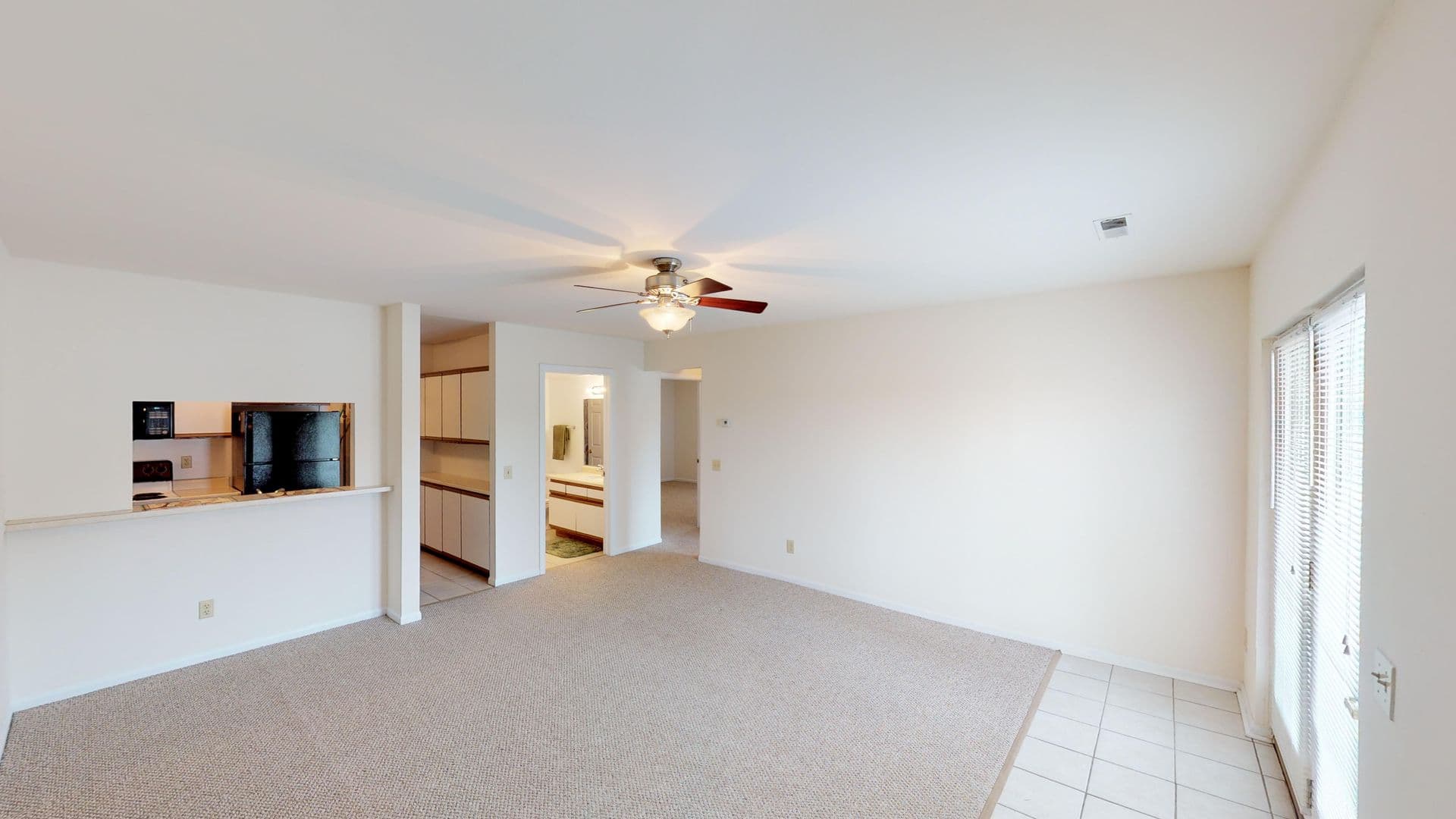 Madison Apartment: 2105-2165 Muir Field Rd
