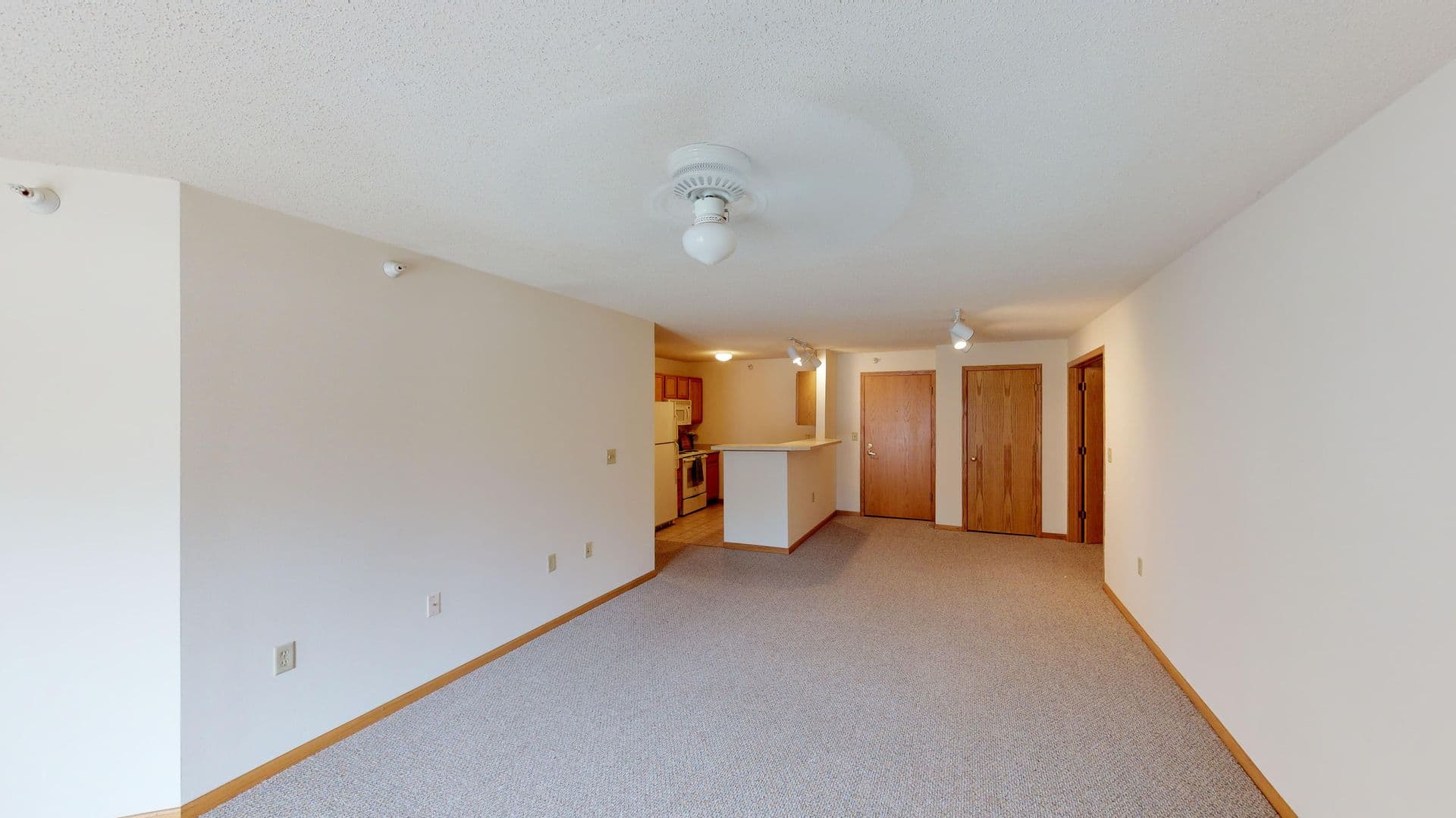 Madison Apartment: 8002 Starr Grass Drive