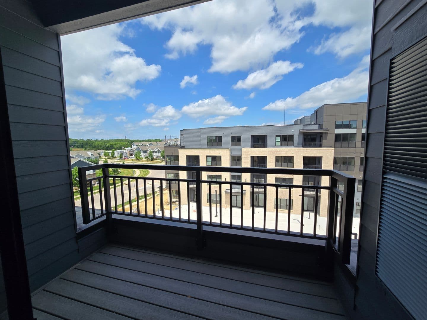 Madison Apartment: 8421 Mansion Hill Avenue