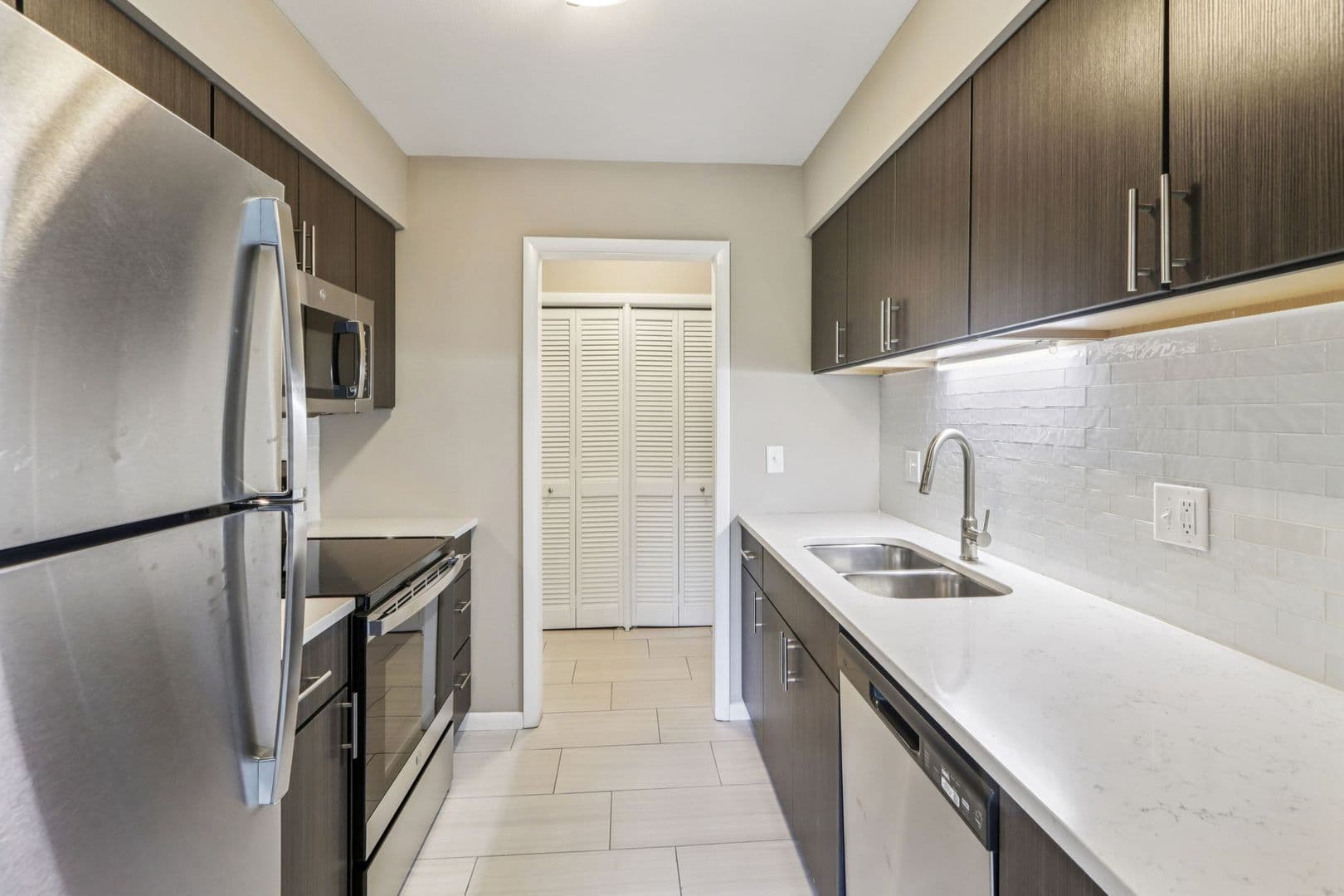 Madison Apartment: 3205 Stevens Street