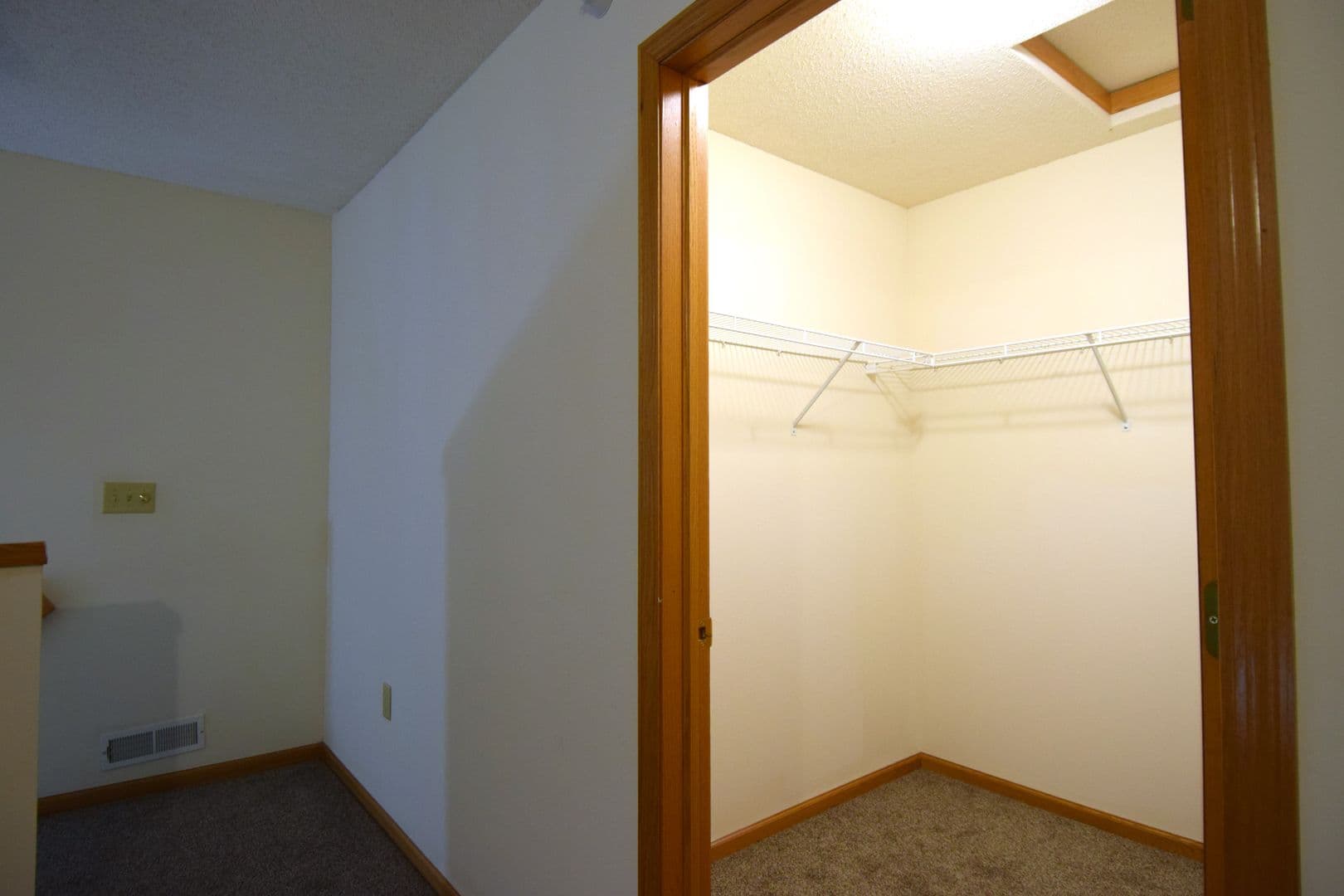 Madison Apartment: 8002 Starr Grass Drive