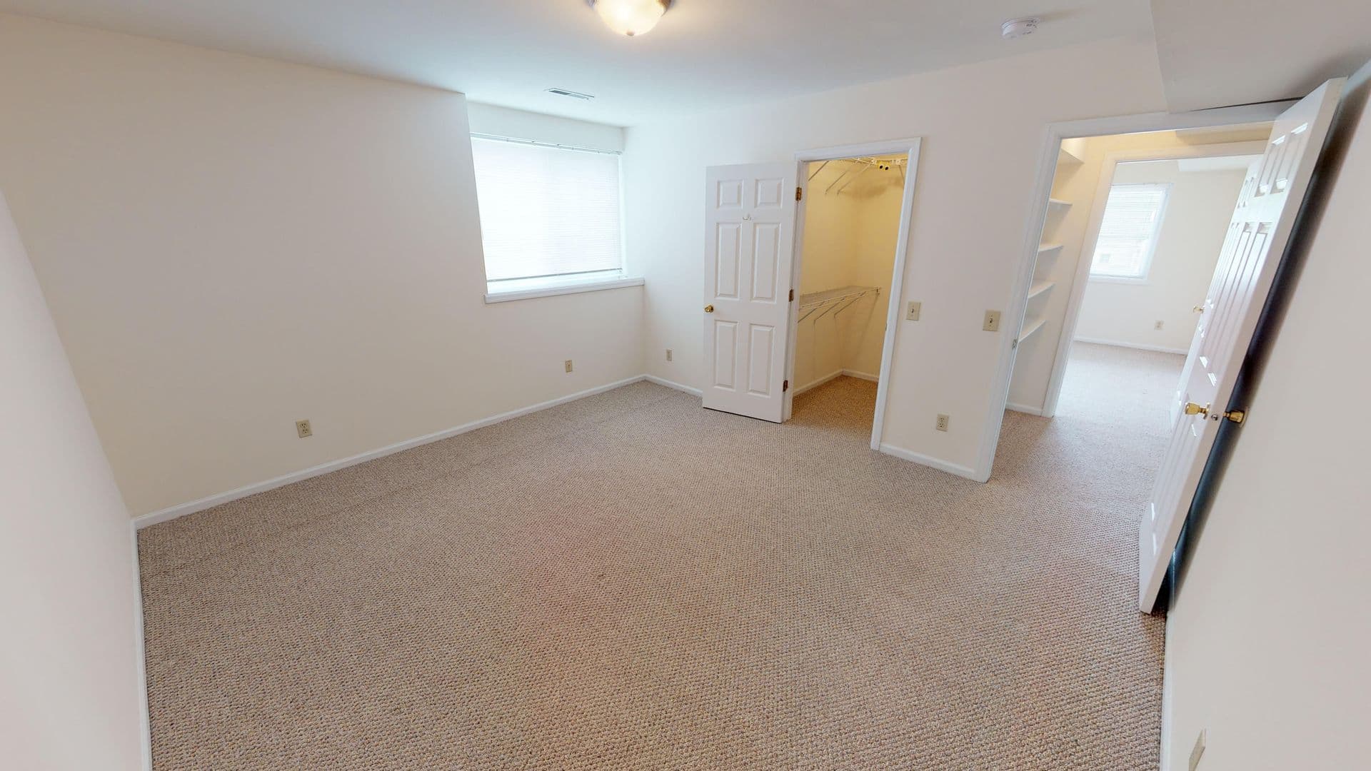 Madison Apartment: 2105-2165 Muir Field Rd