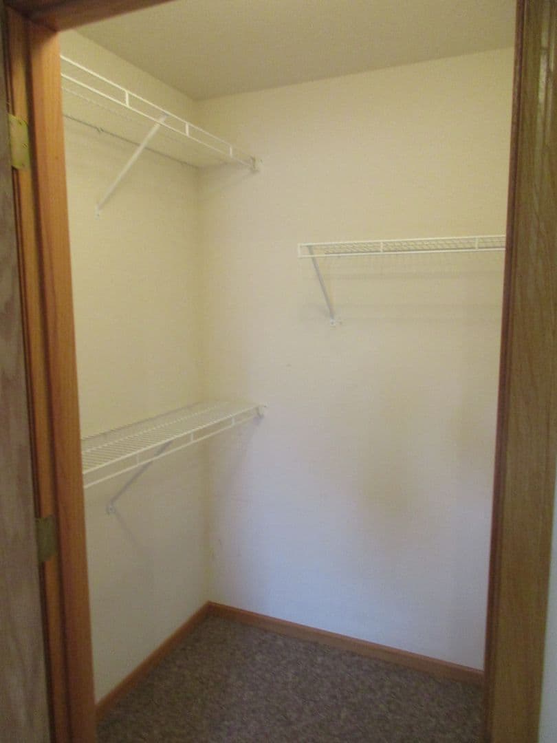 Madison Apartment: 118 North Brooks Street