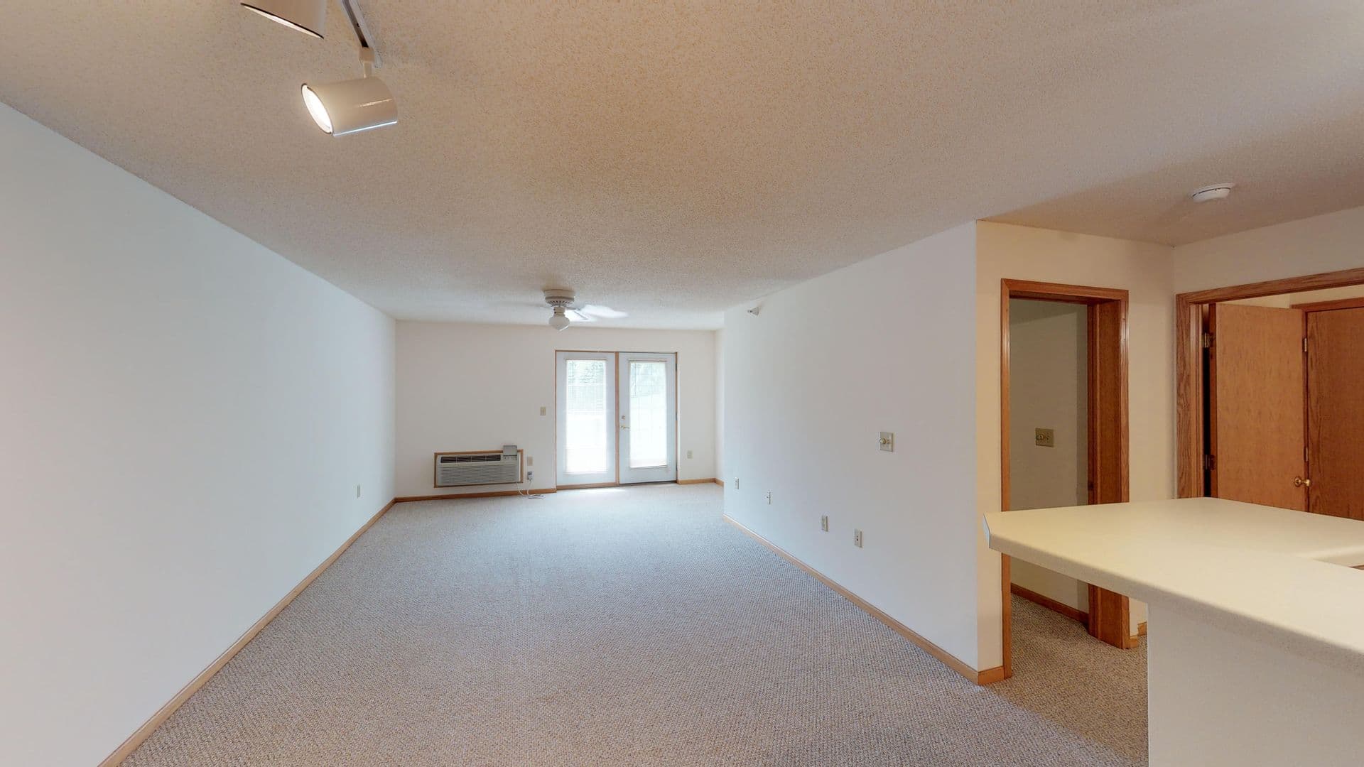 Madison Apartment: 8002 Starr Grass Drive
