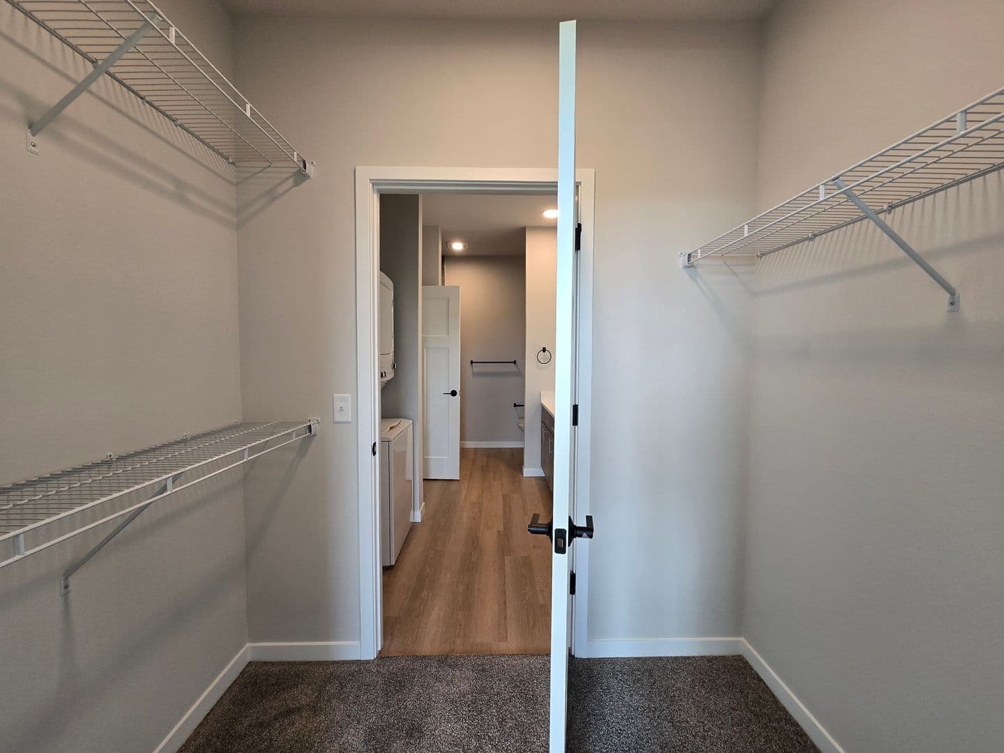 Madison Apartment: 8421 Mansion Hill Avenue