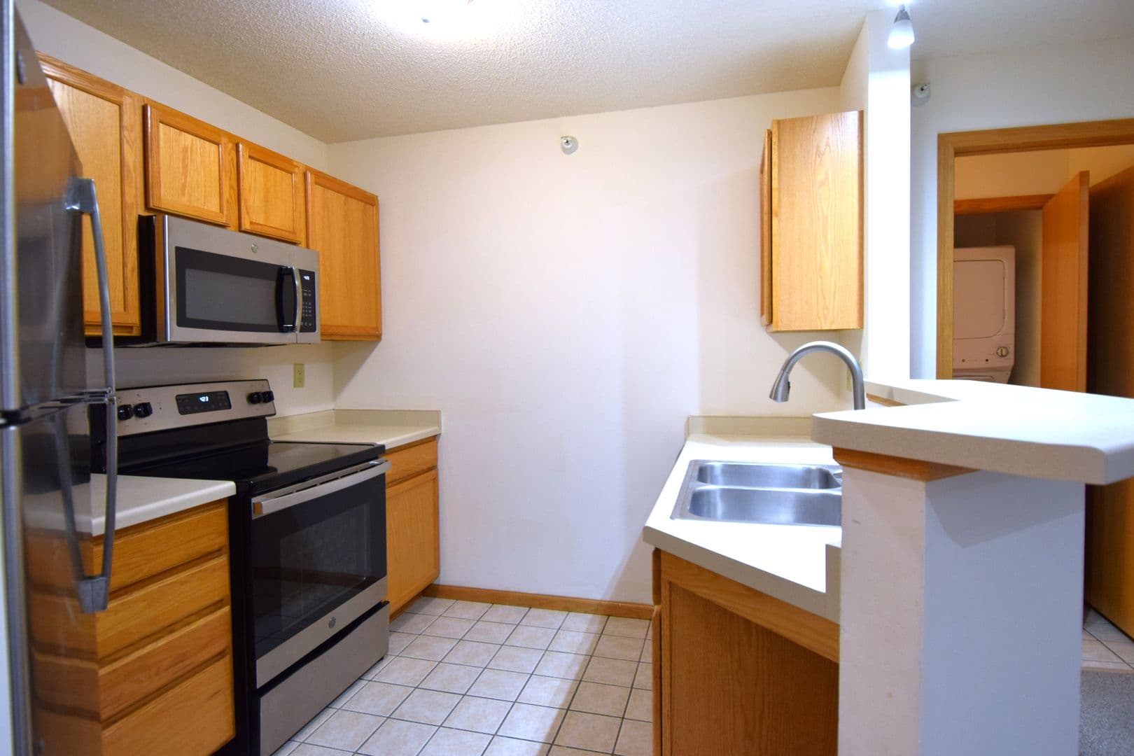 Madison Apartment: 8002 Starr Grass Drive