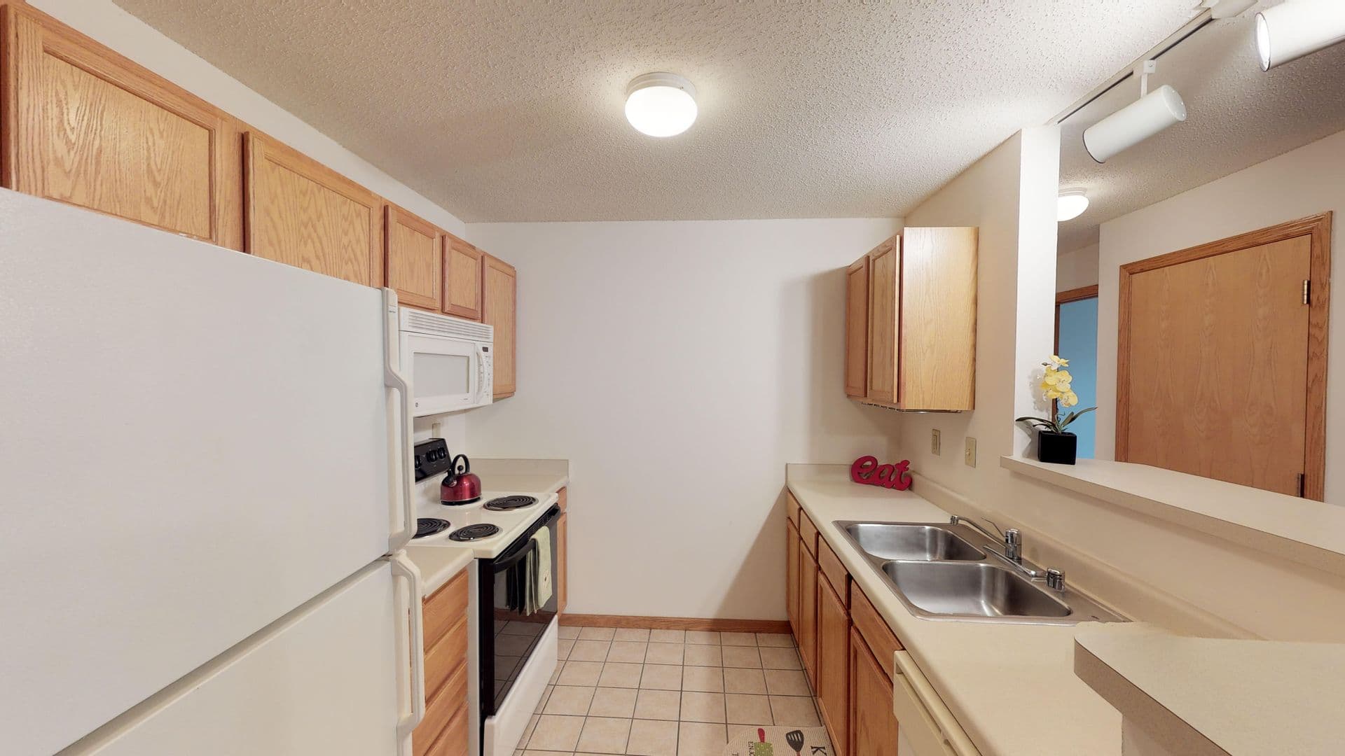Madison Apartment: 8002 Starr Grass Drive