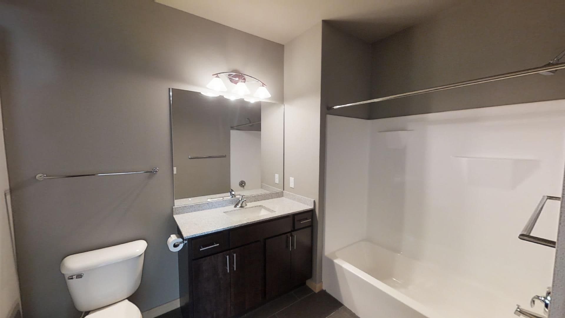 Madison Apartment: 902 Drake Street