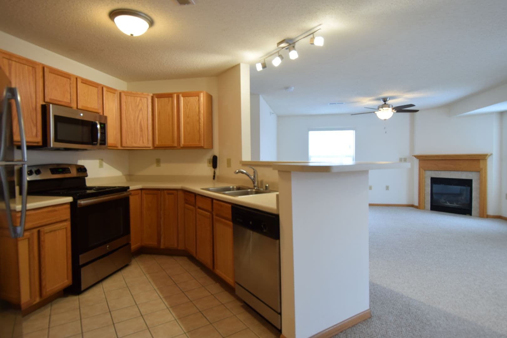 Madison Apartment: 8002 Starr Grass Drive