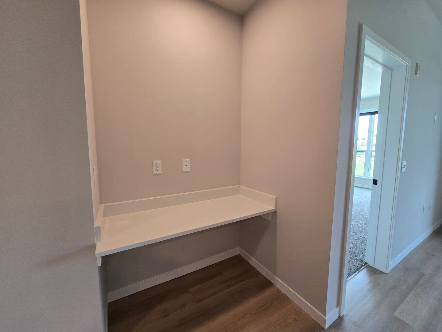 Madison Apartment: 8421 Mansion Hill Avenue