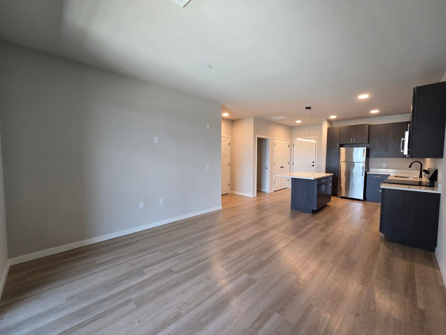 Madison Apartment: 8421 Mansion Hill Avenue