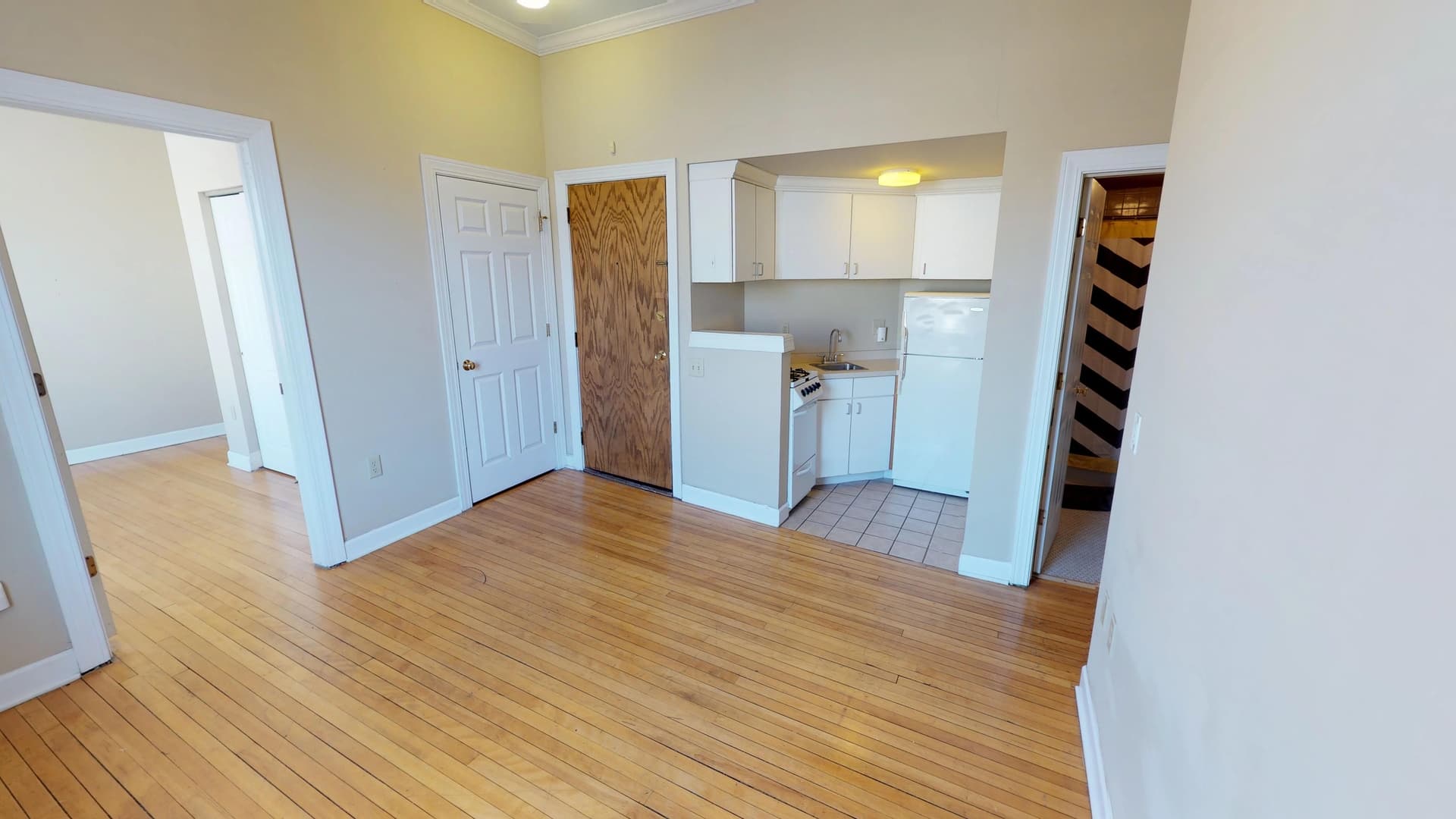 Madison Apartment: 401/407 State Street
