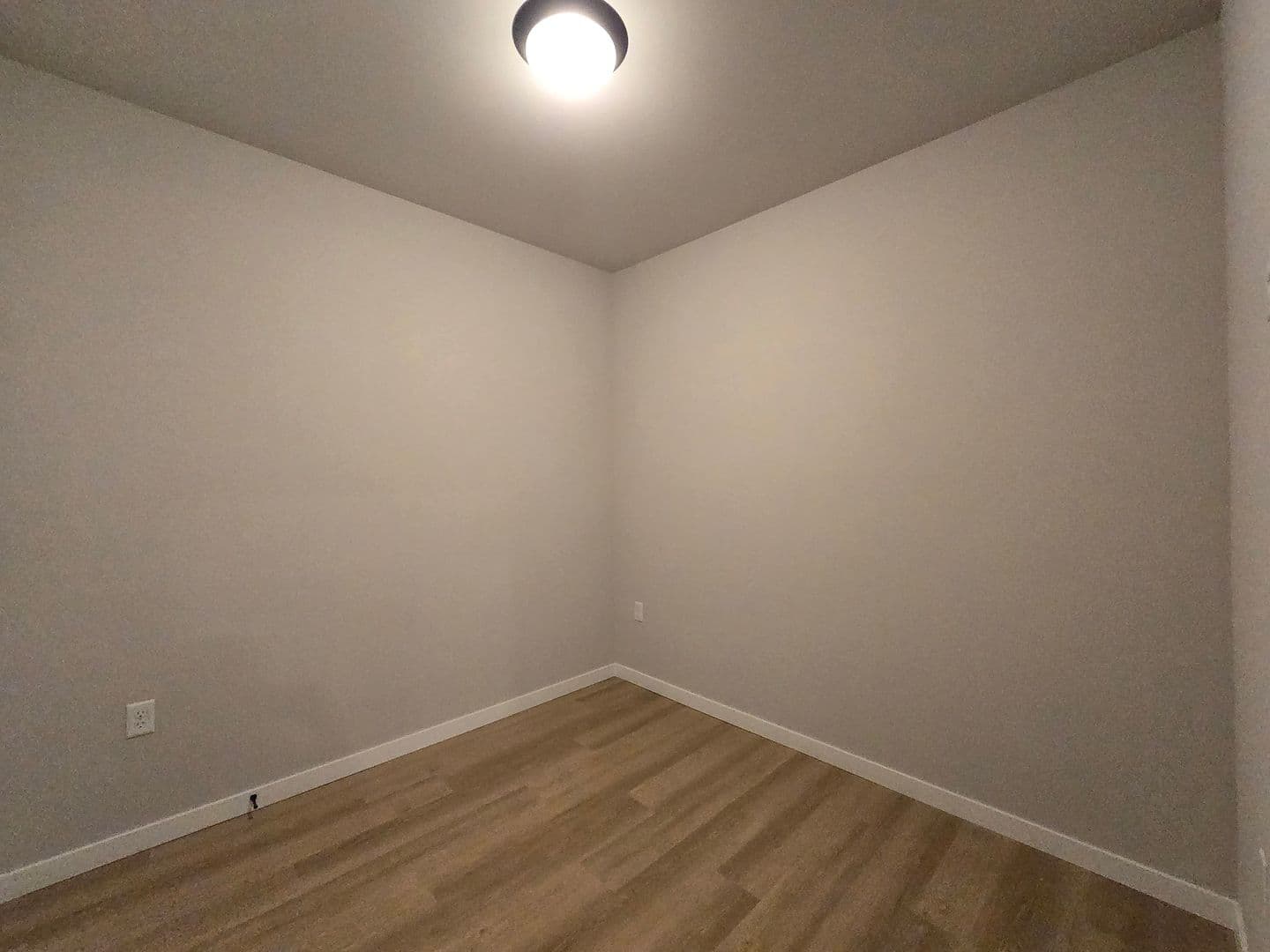 Madison Apartment: 8421 Mansion Hill Avenue
