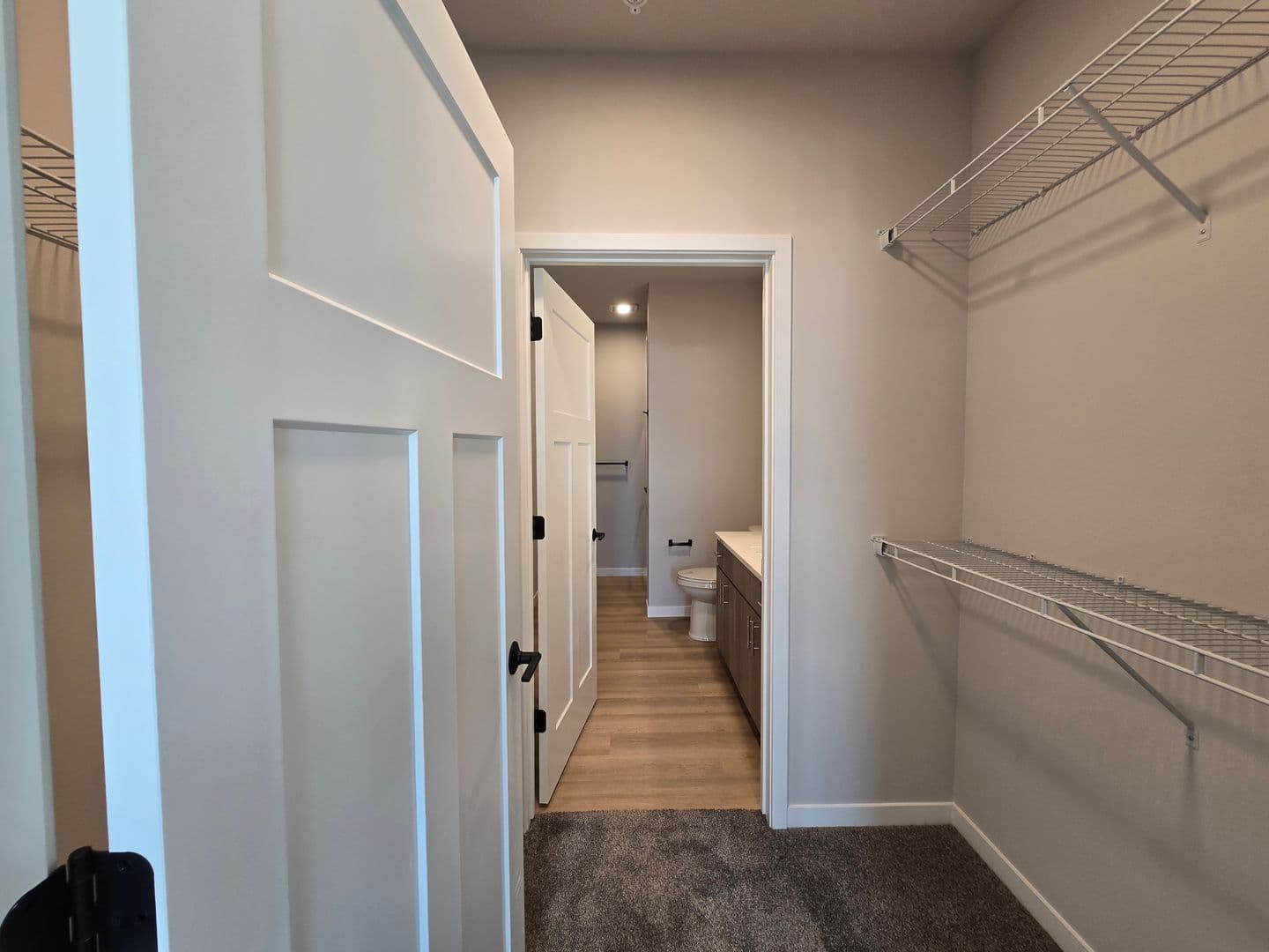Madison Apartment: 8421 Mansion Hill Avenue